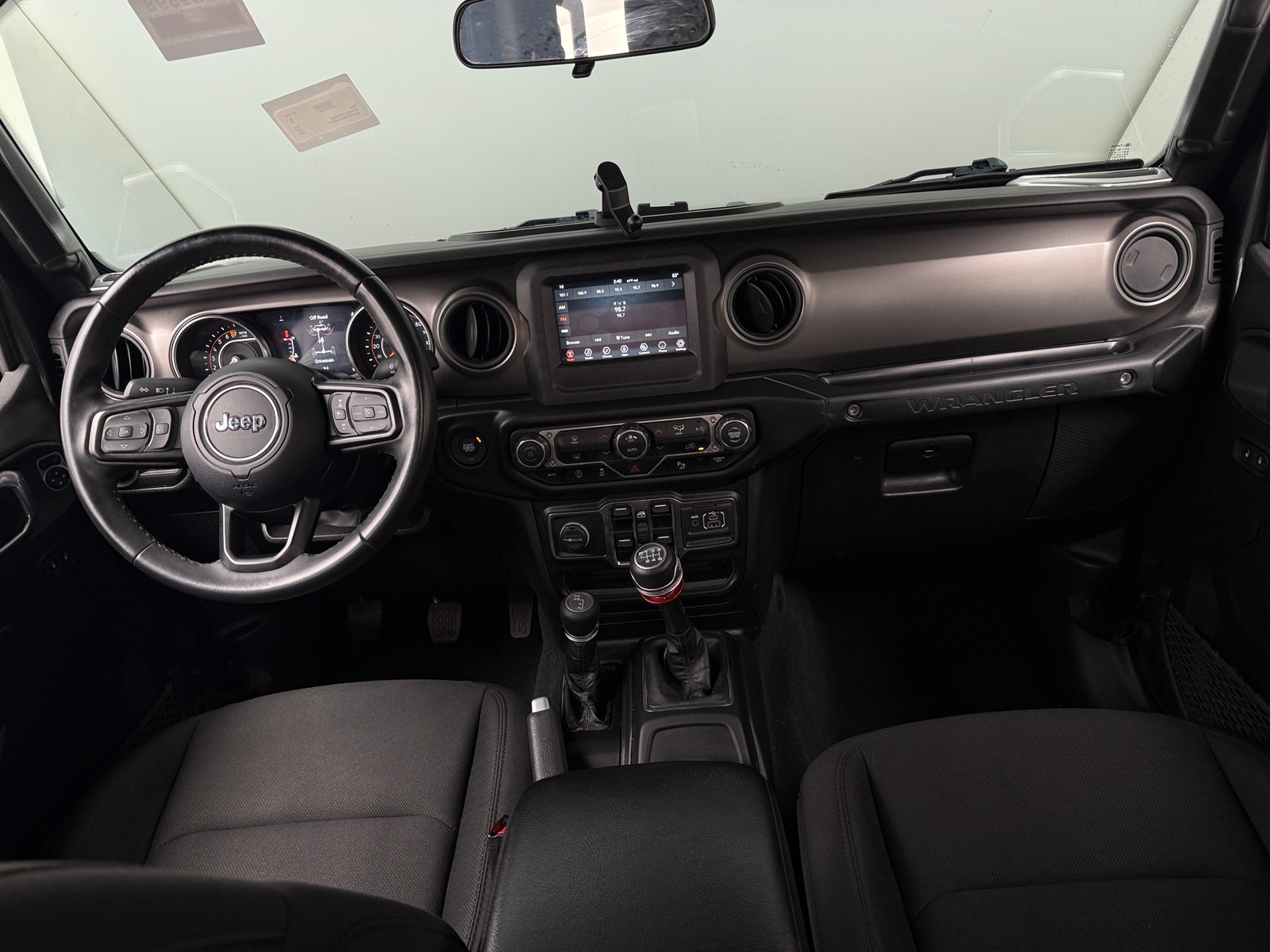 Thumbnail: 2022 Jeep Wrangler - 3