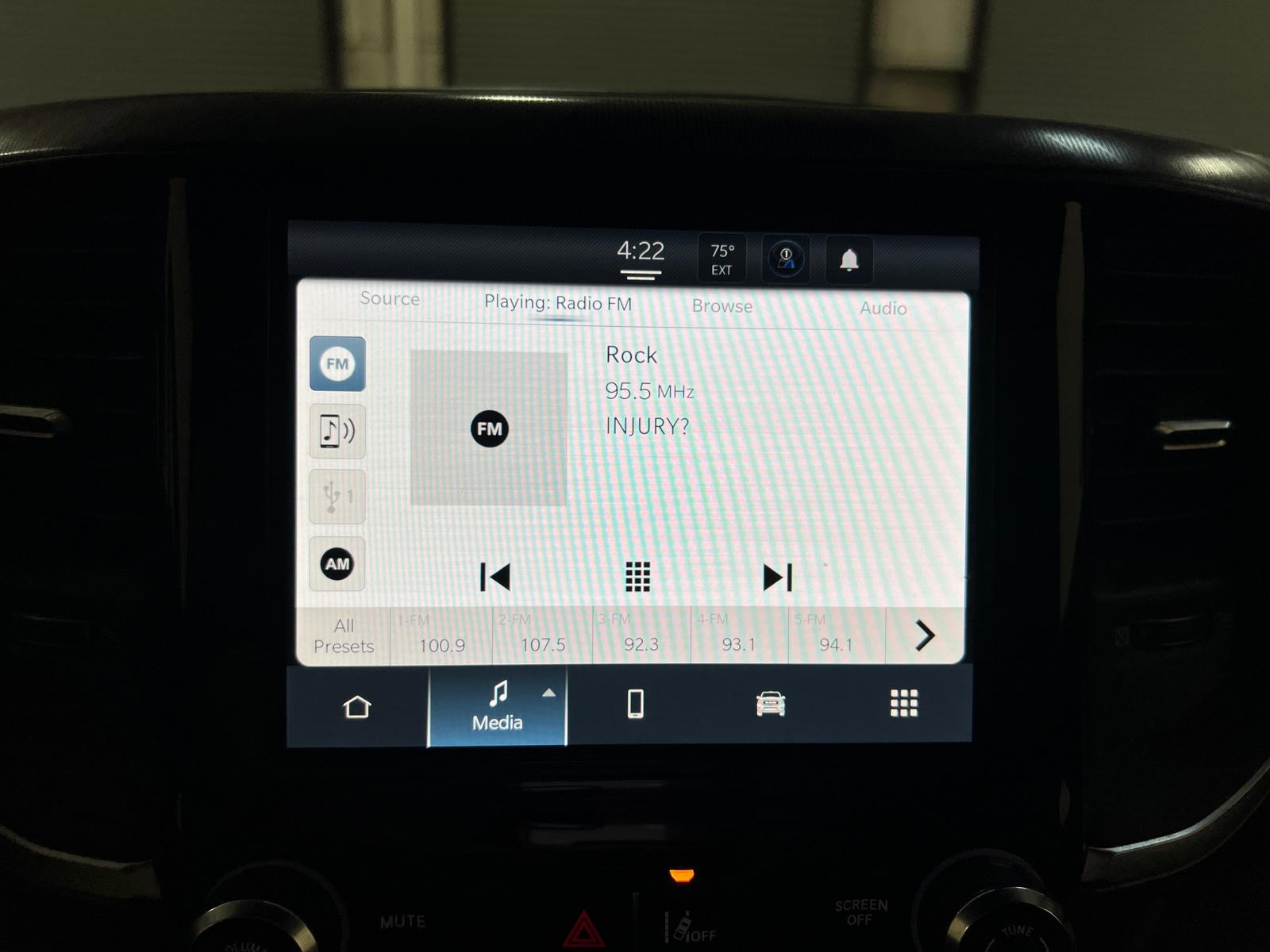 Thumbnail: 2025 RAM 1500 - 4