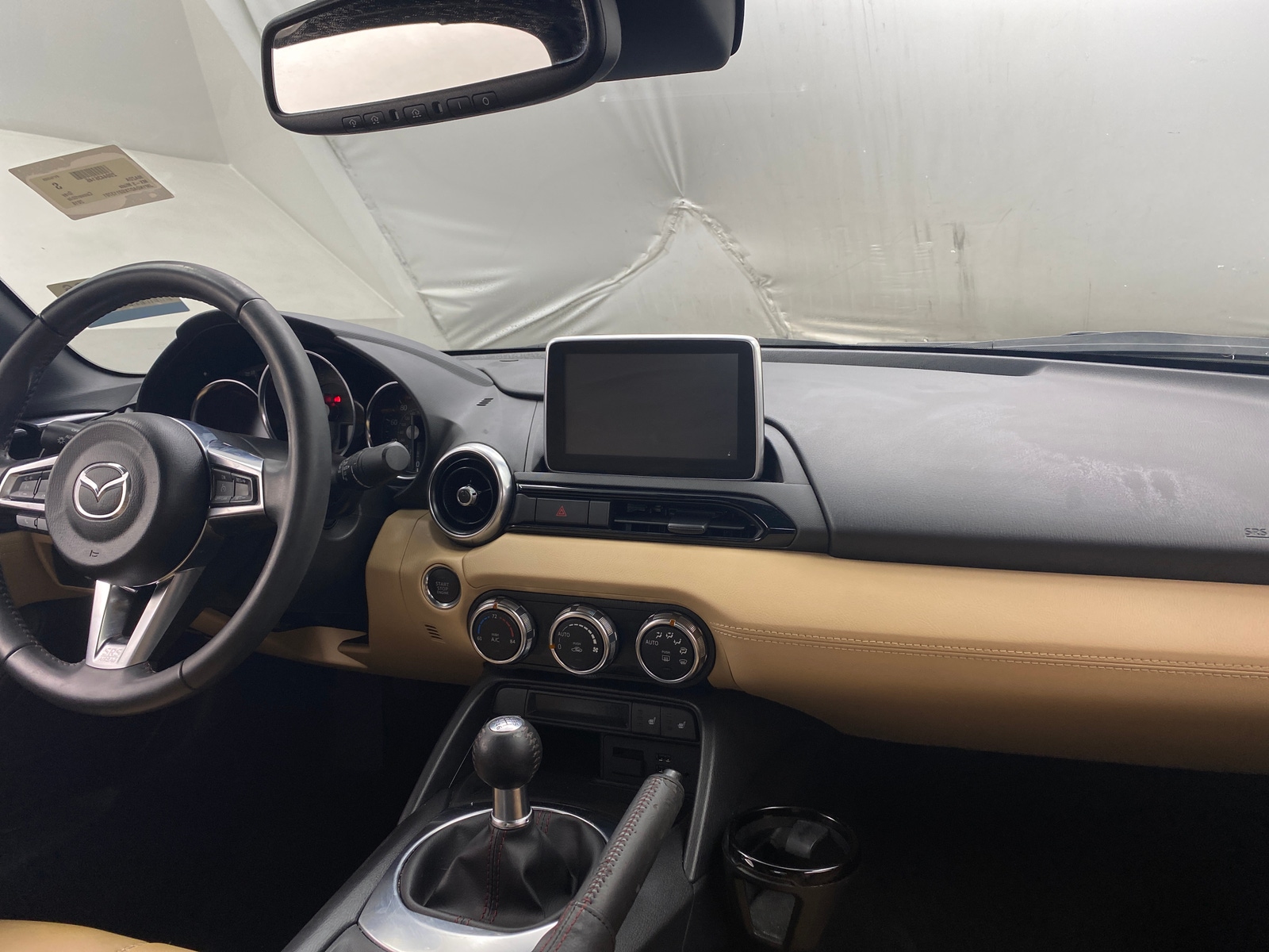 Thumbnail: 2016 Mazda MX-5 Miata - 2