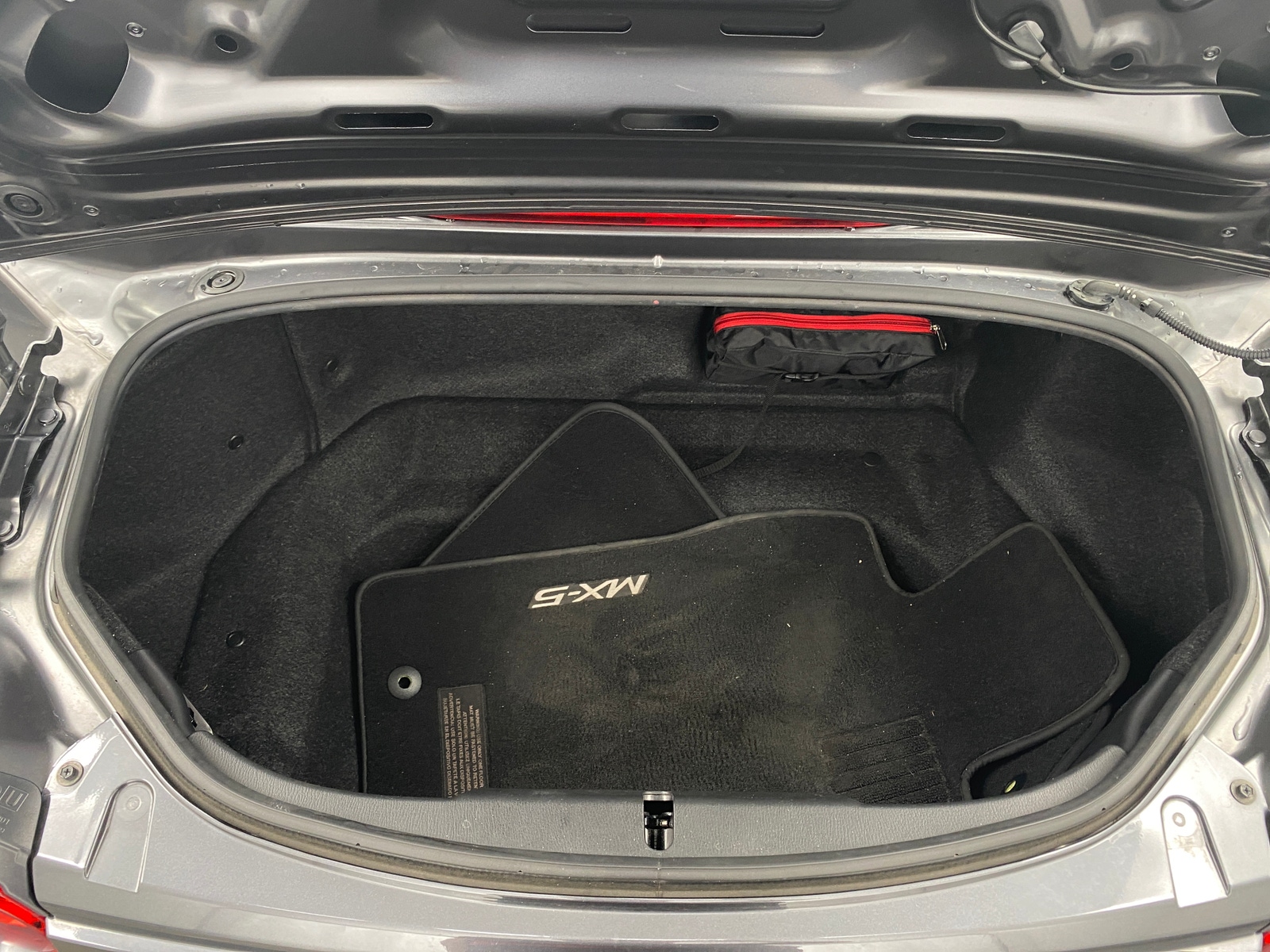 Thumbnail: 2016 Mazda MX-5 Miata - 5