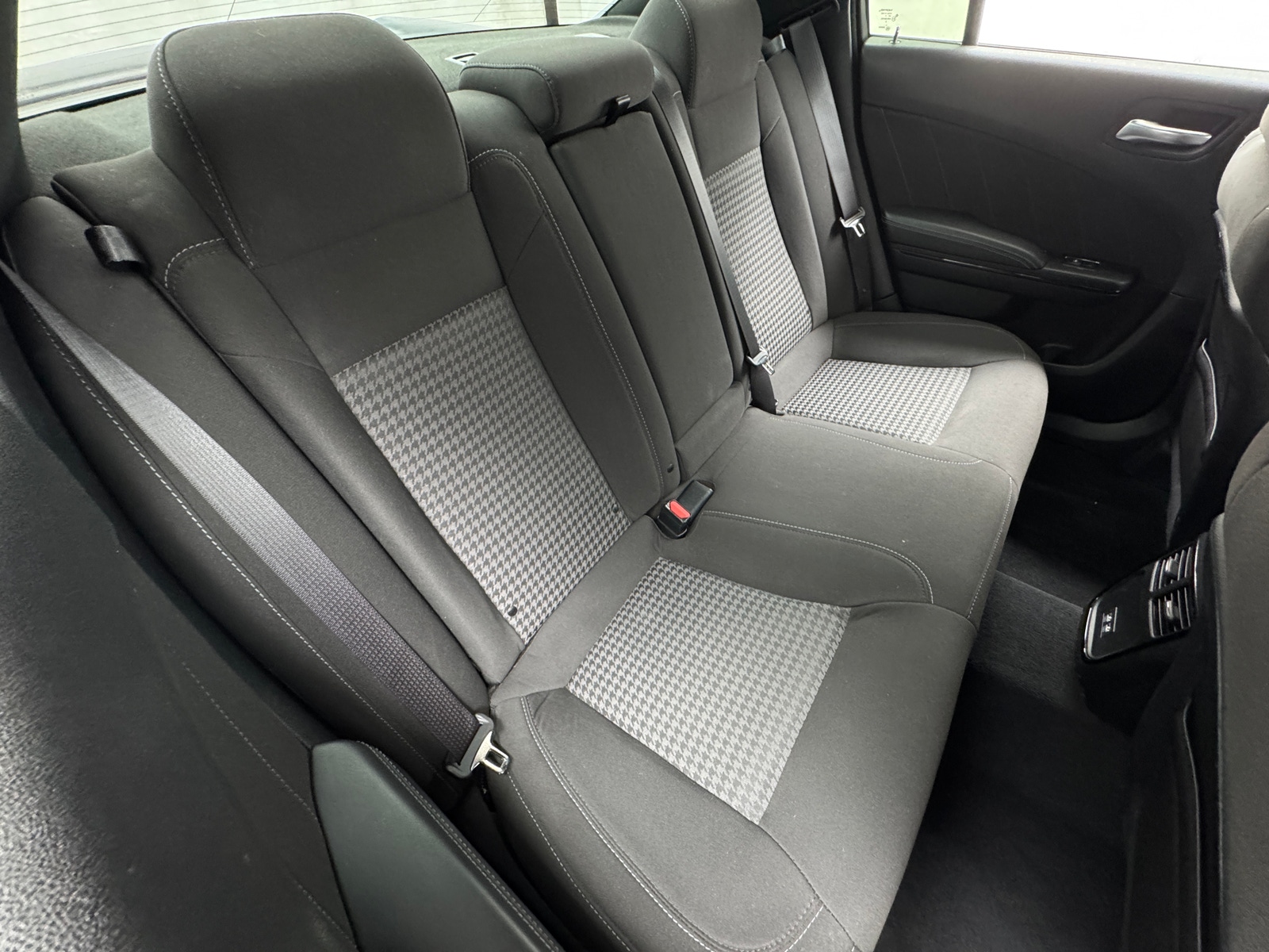 Thumbnail: 2022 Dodge Charger - 6