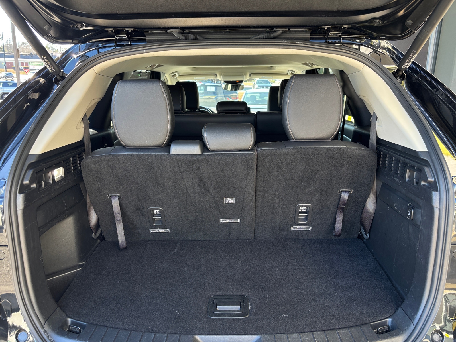 Thumbnail: 2025 Mazda CX-90 - 6