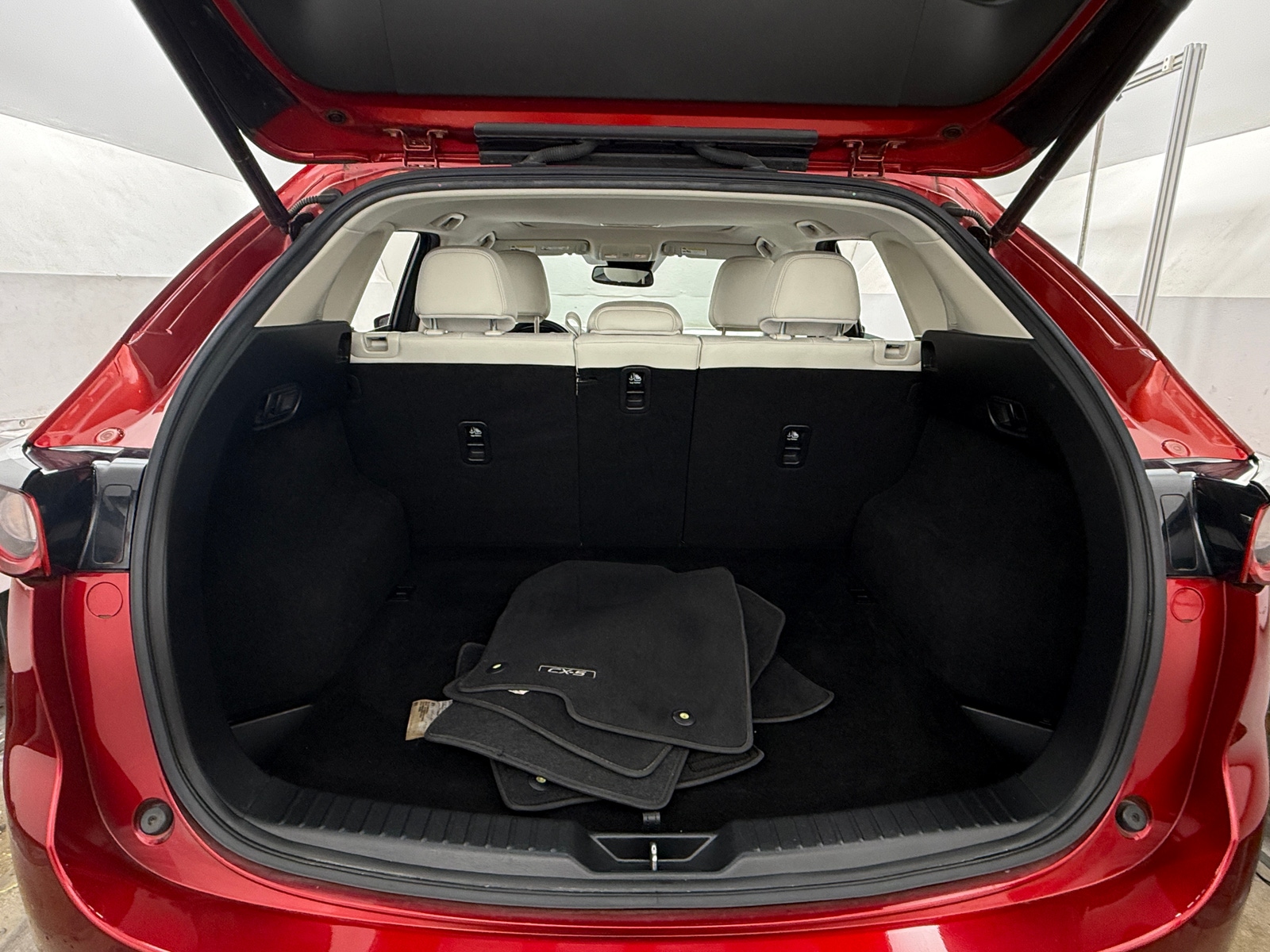 Thumbnail: 2017 Mazda CX-5 - 6