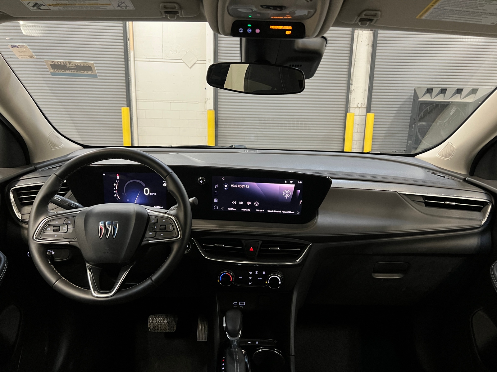 Thumbnail: 2025 Buick Encore GX - 3