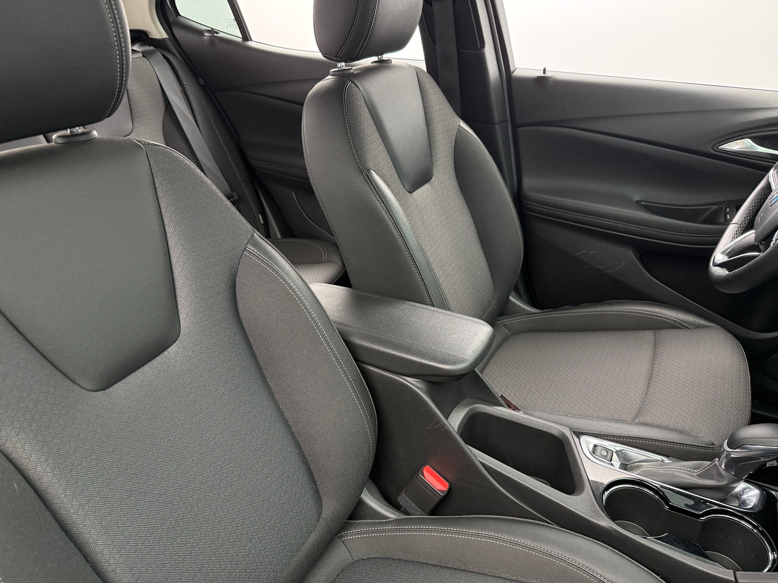 Thumbnail: 2025 Buick Encore GX - 2