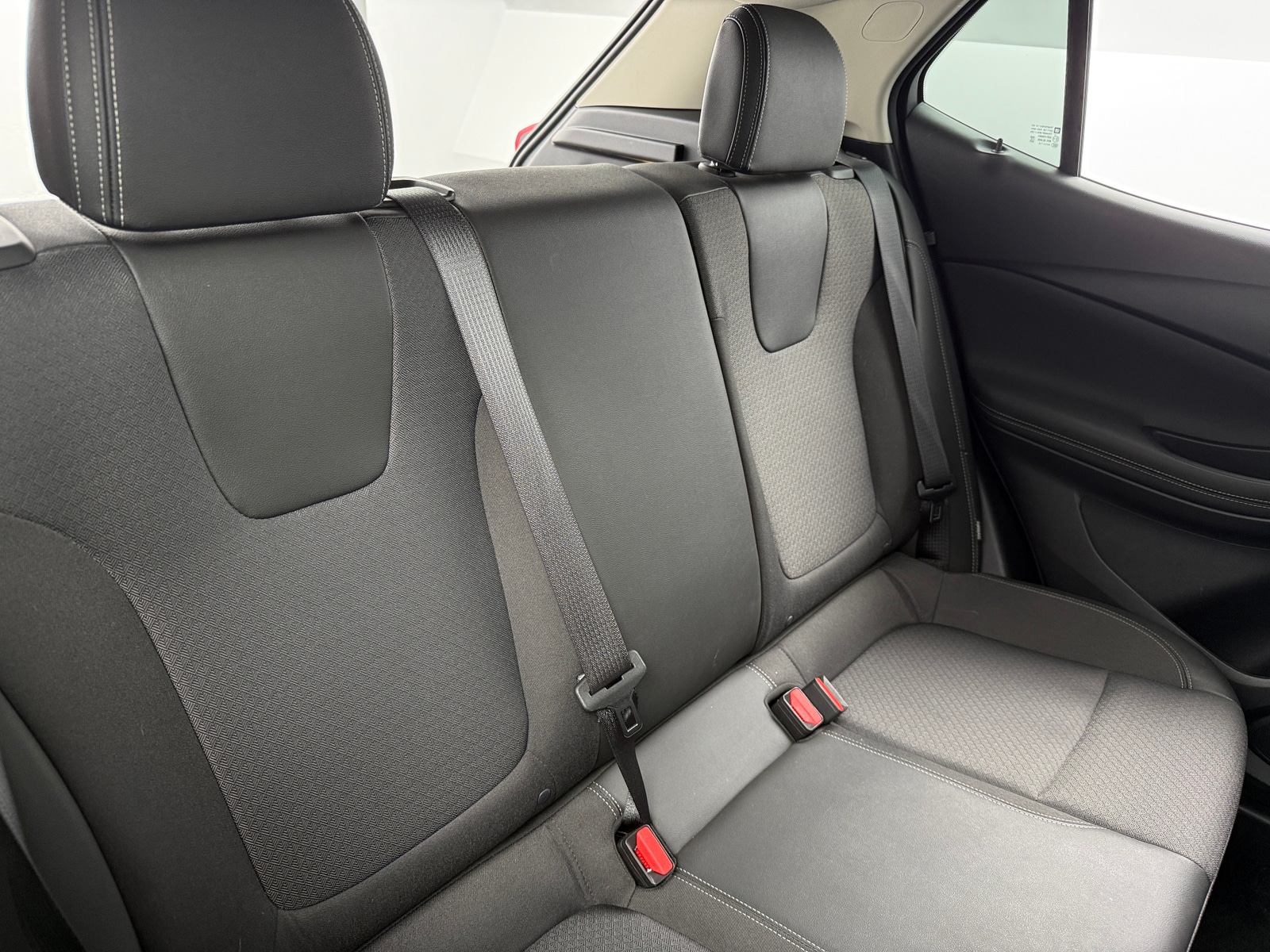 Thumbnail: 2025 Buick Encore GX - 6