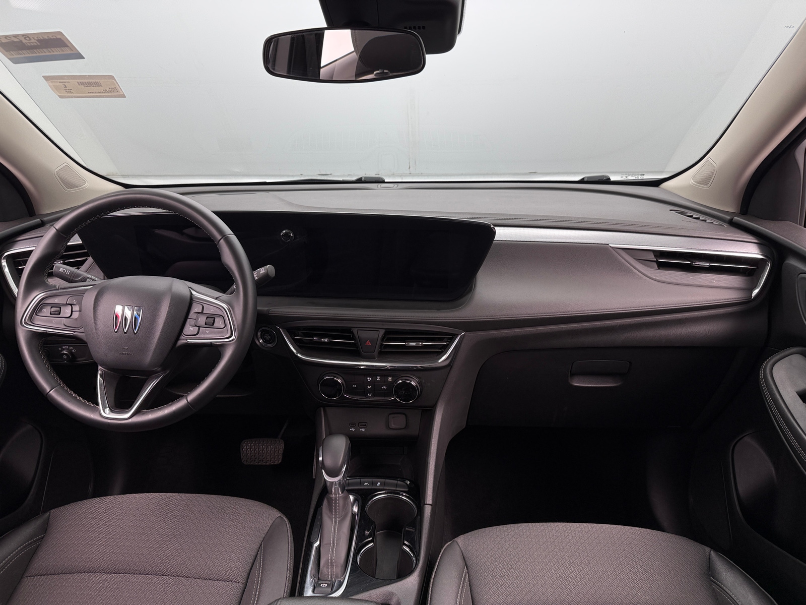 Thumbnail: 2025 Buick Encore GX - 3