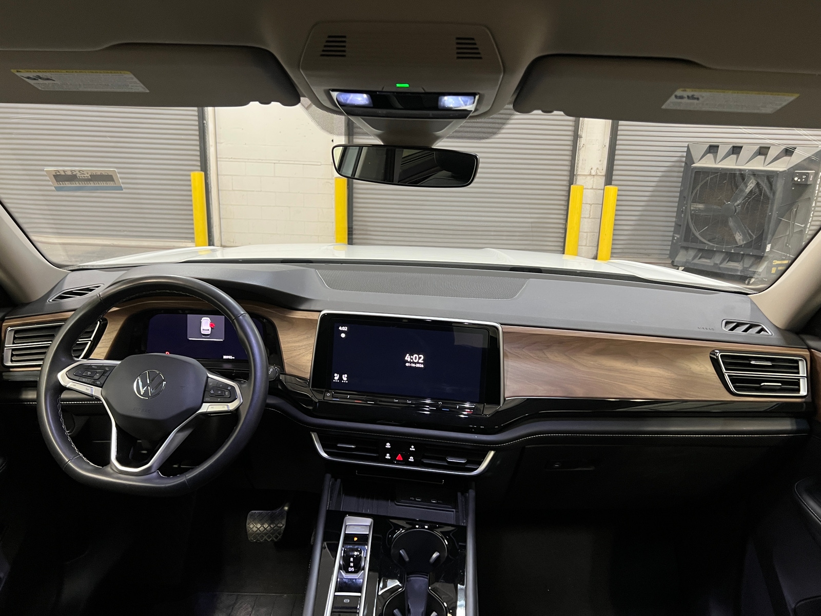 Thumbnail: 2025 Volkswagen Atlas - 2