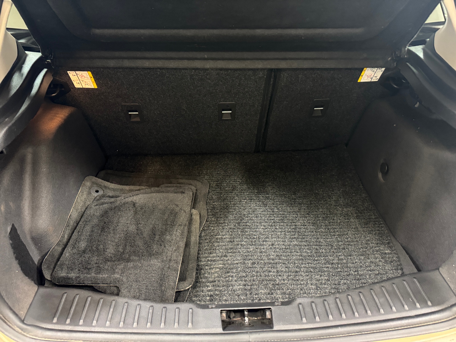 Thumbnail: 2018 Ford Focus - 7