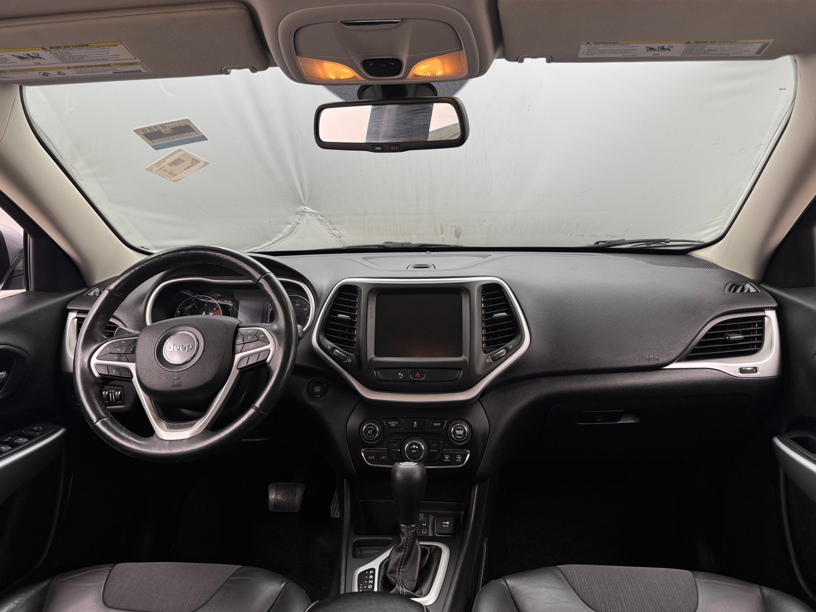 Thumbnail: 2018 Jeep Cherokee - 3