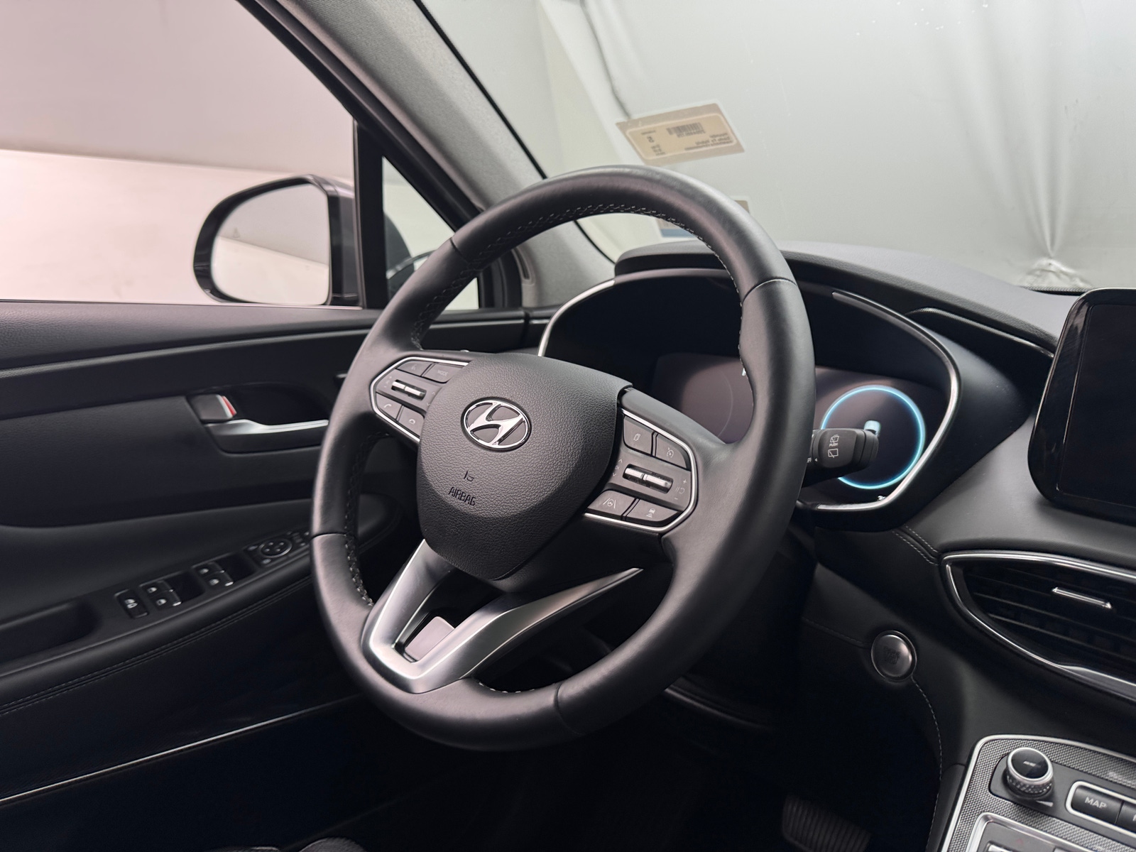 Thumbnail: 2023 Hyundai Santa Fe - 4