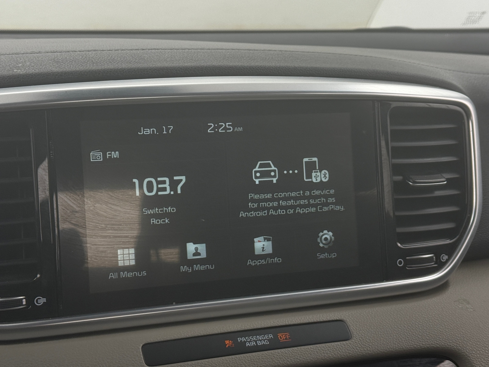 Thumbnail: 2020 Kia Sportage - 3