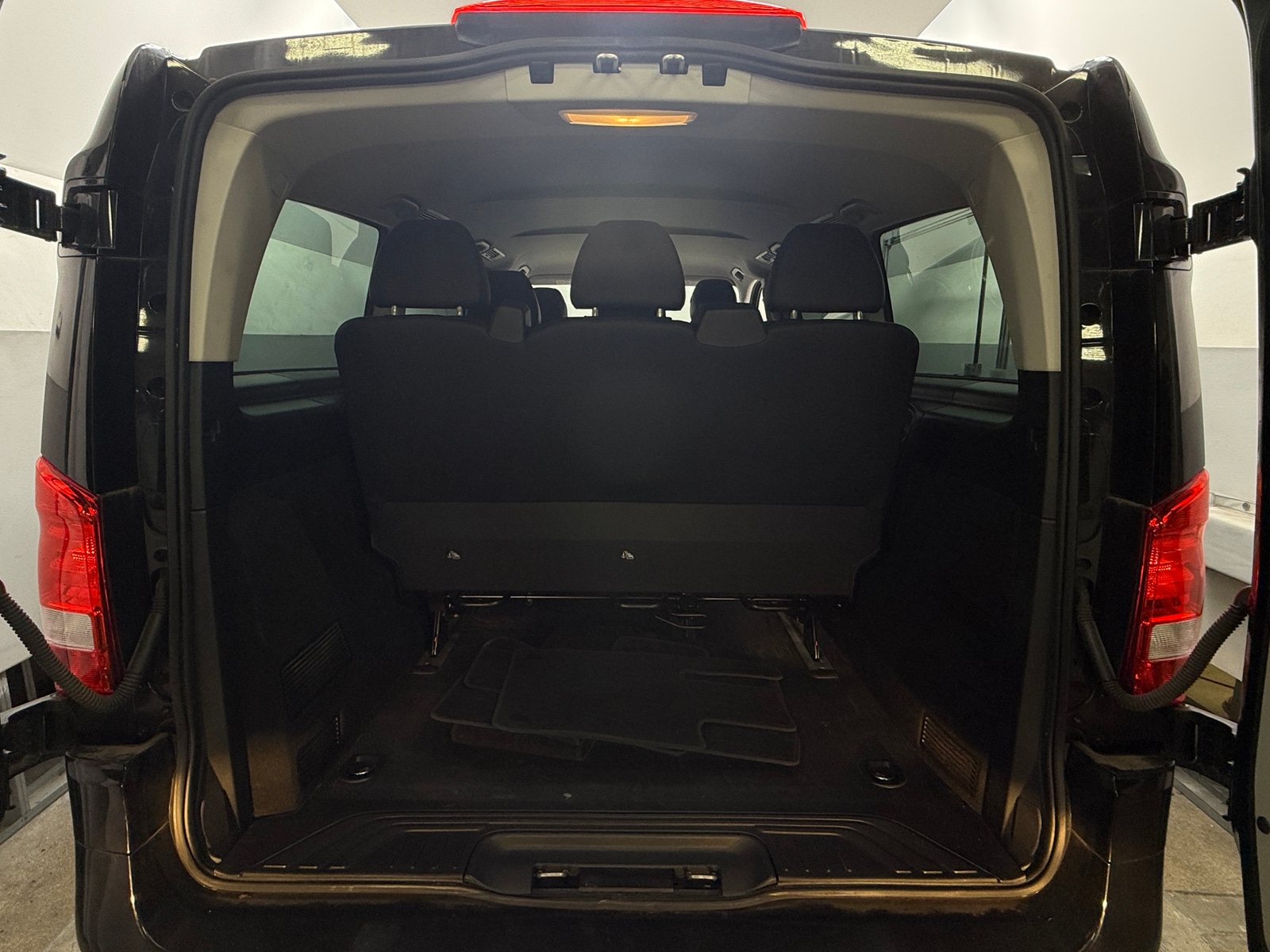 Thumbnail: 2018 Mercedes-Benz Metris - 7