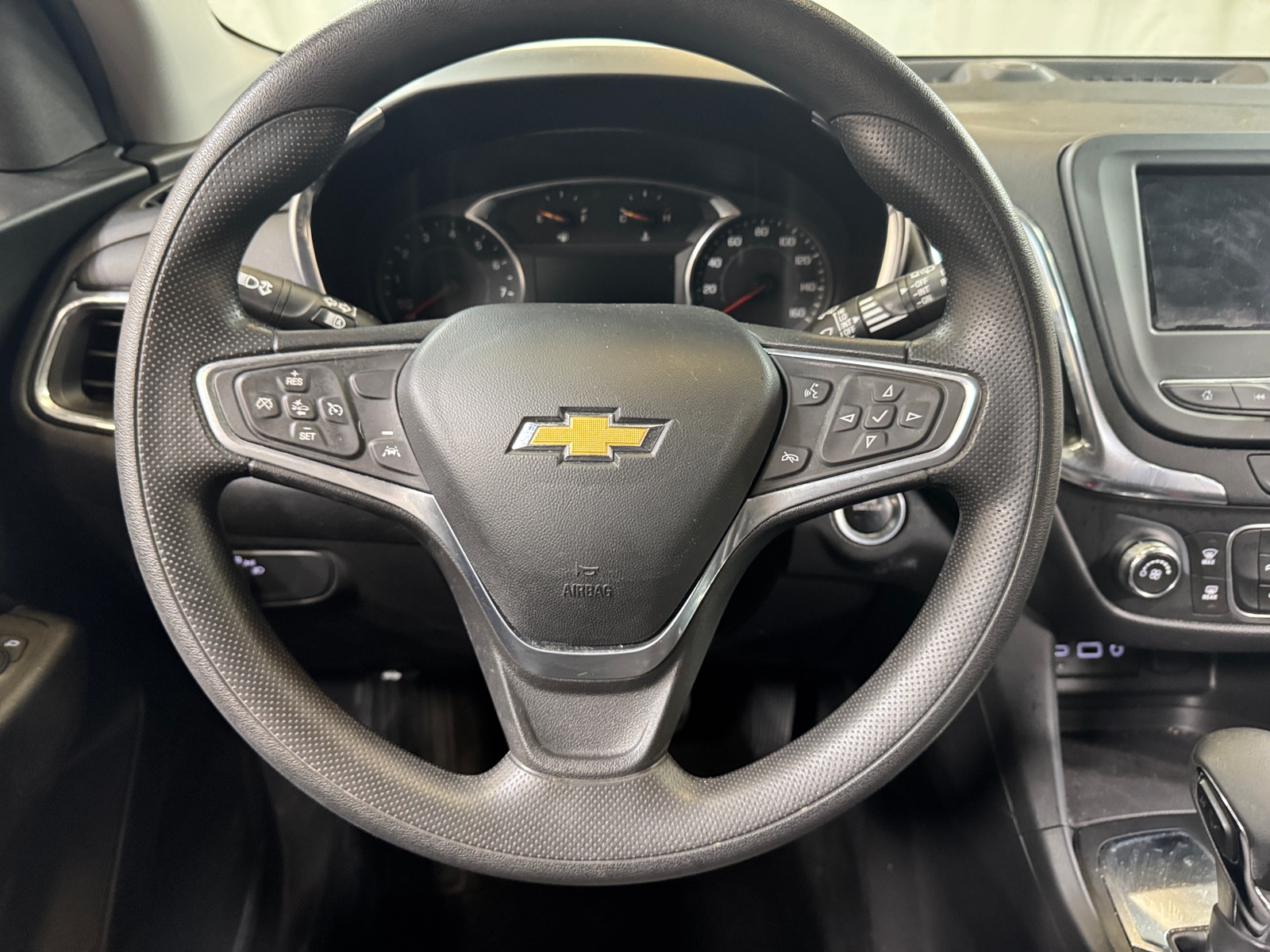 Thumbnail: 2023 Chevrolet Equinox - 5