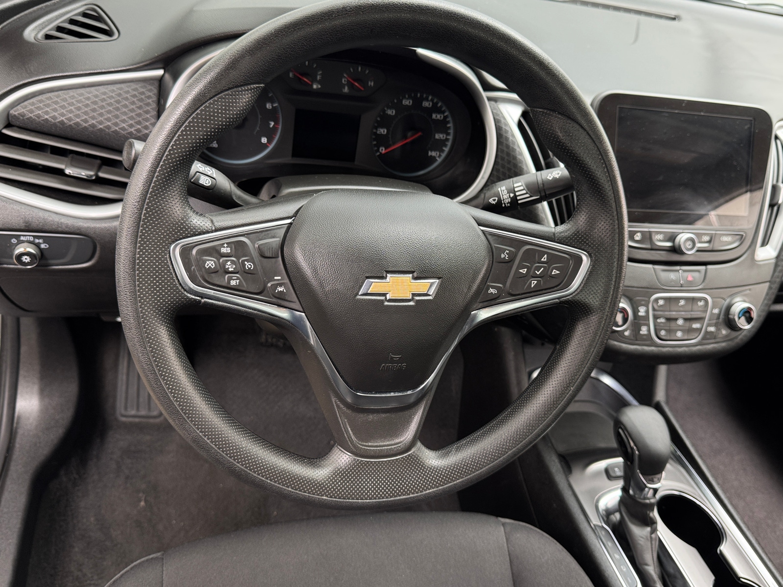 Thumbnail: 2024 Chevrolet Malibu - 5