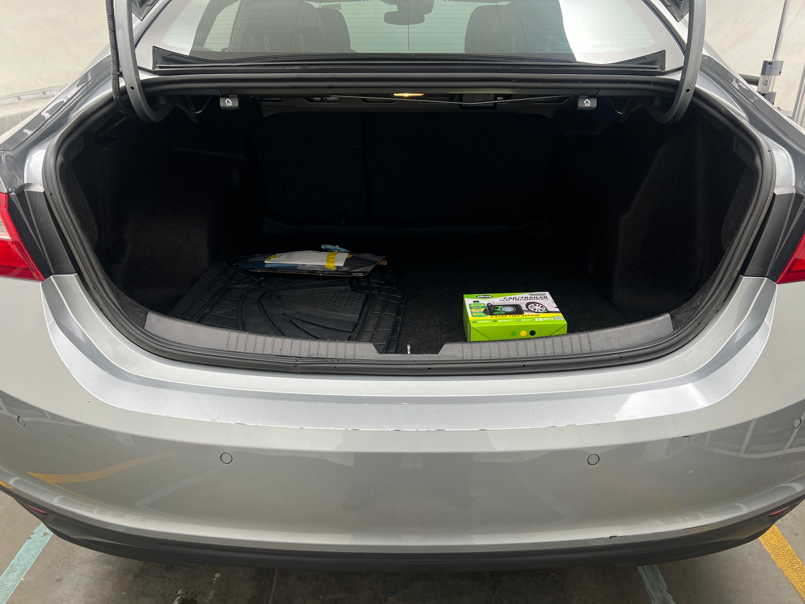 Thumbnail: 2024 Chevrolet Malibu - 7