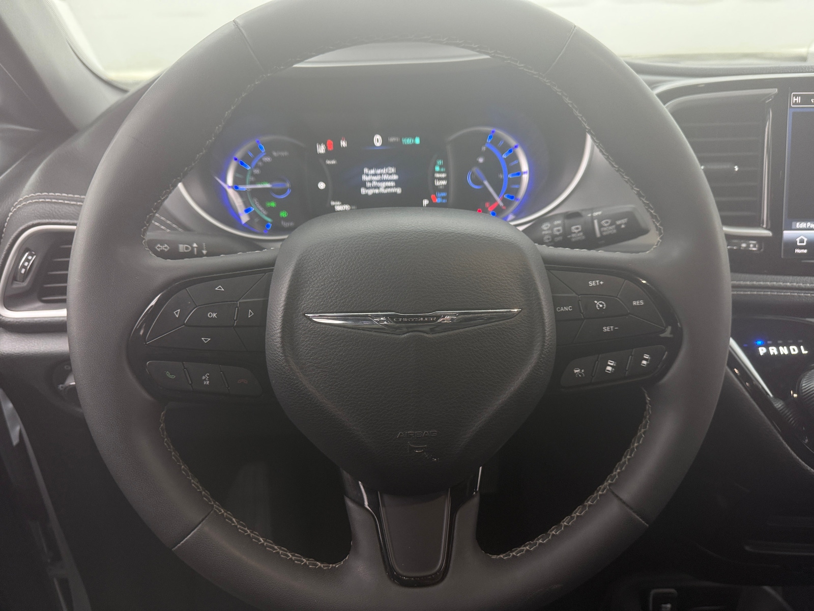 Thumbnail: 2024 Chrysler Pacifica - 4