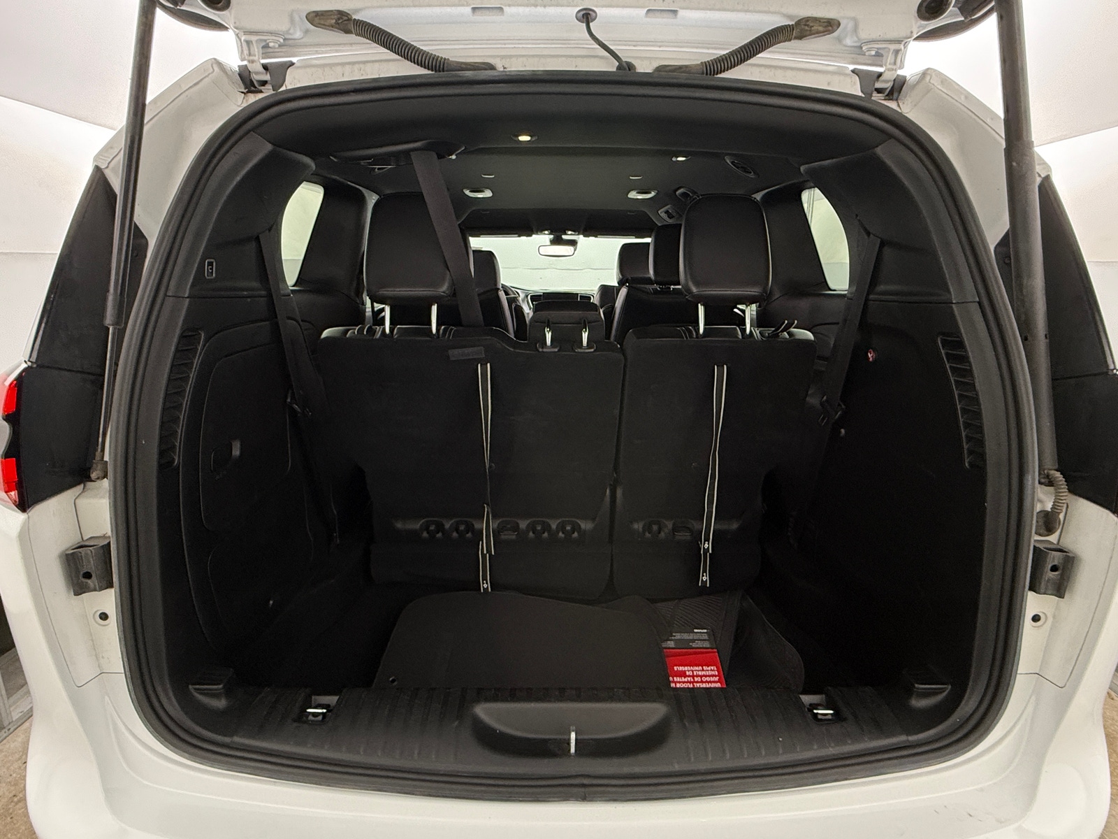 Thumbnail: 2024 Chrysler Pacifica - 6