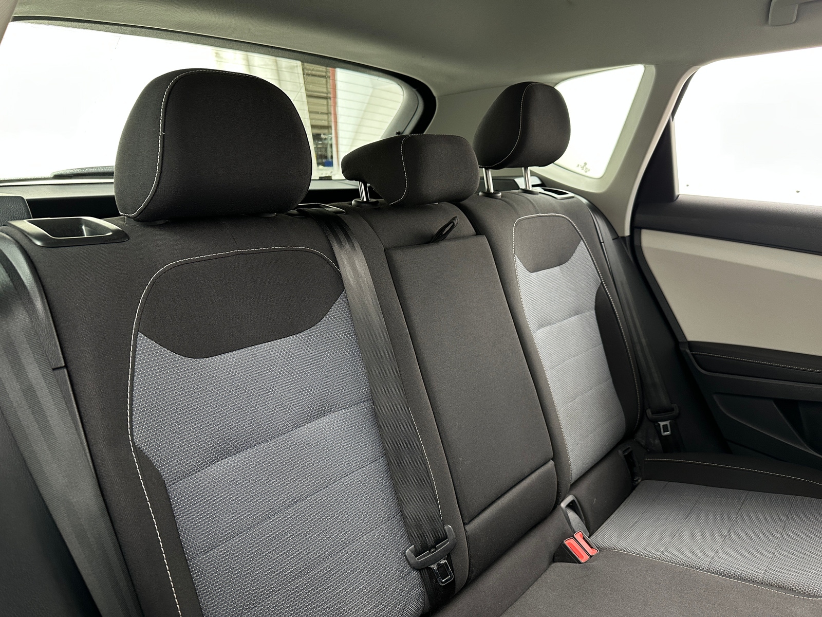 Thumbnail: 2025 Volkswagen Taos - 6