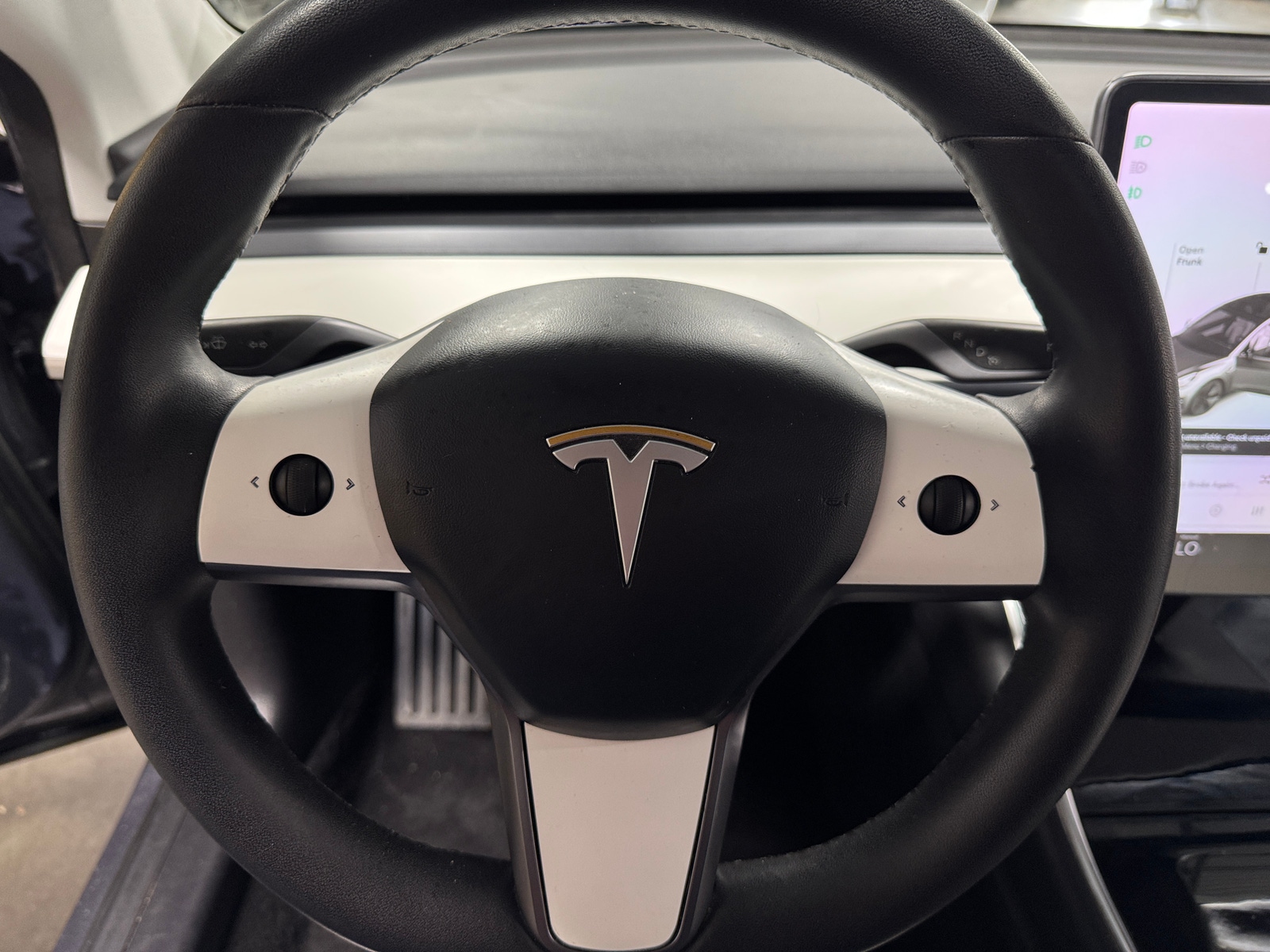 Thumbnail: 2020 Tesla Model 3 - 4