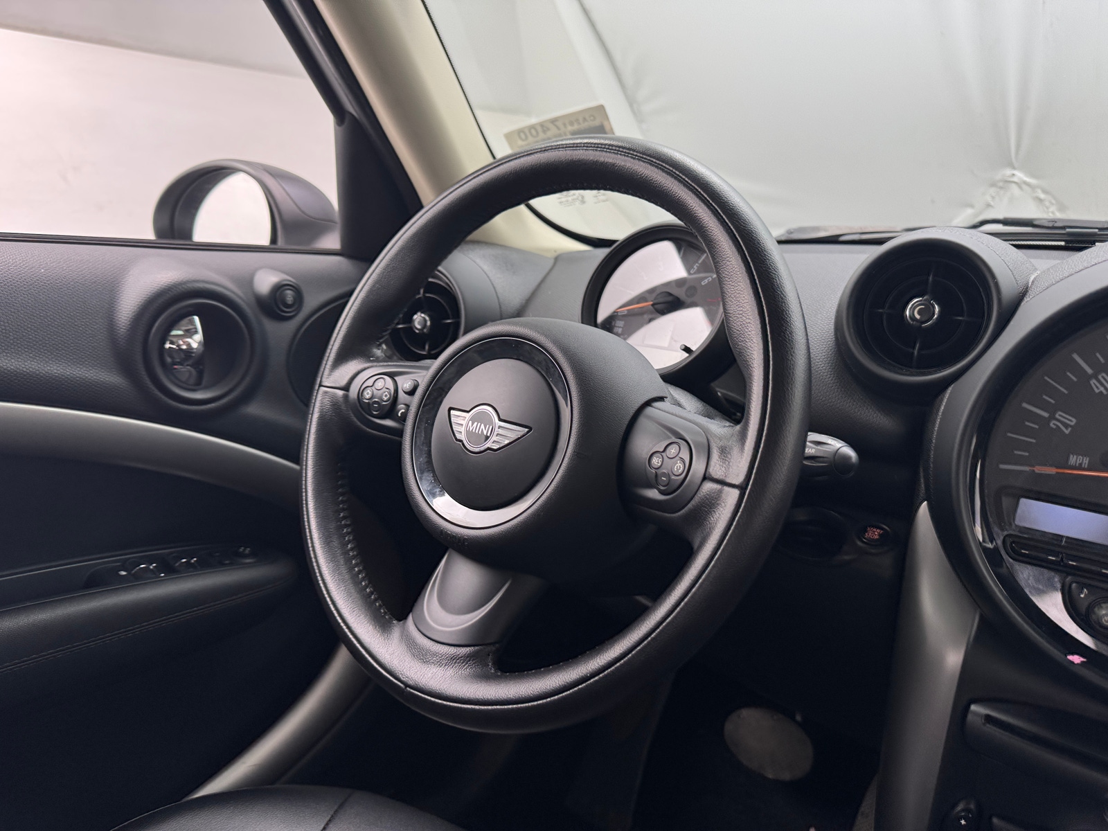 Thumbnail: 2015 MINI Cooper Countryman - 4