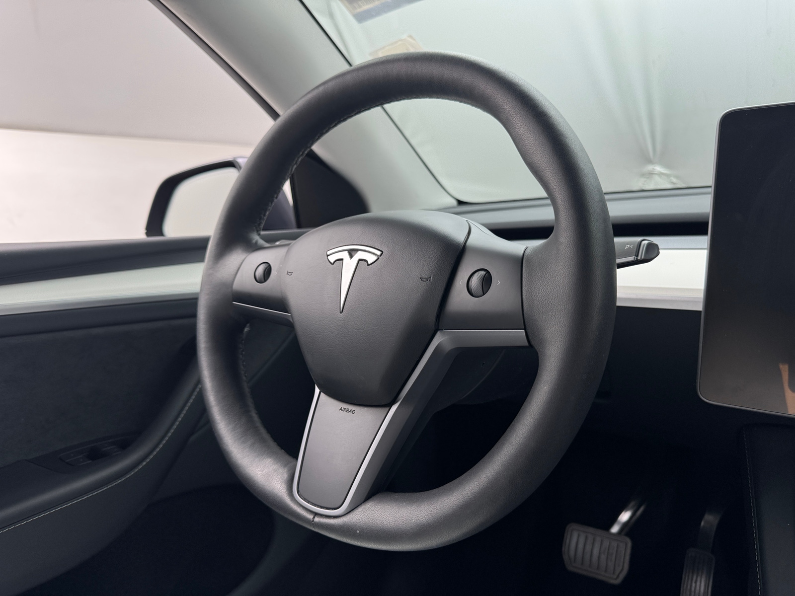 Thumbnail: 2023 Tesla Model Y - 4