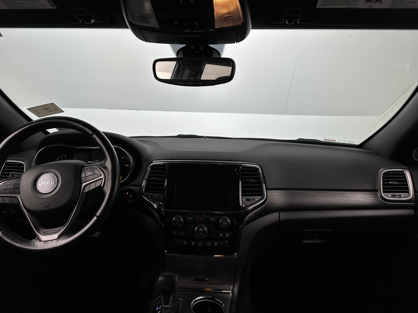 Thumbnail: 2021 Jeep Grand Cherokee - 3