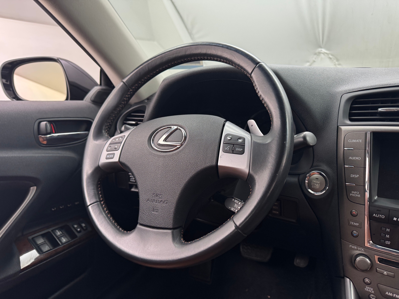 Thumbnail: 2012 Lexus IS - 4