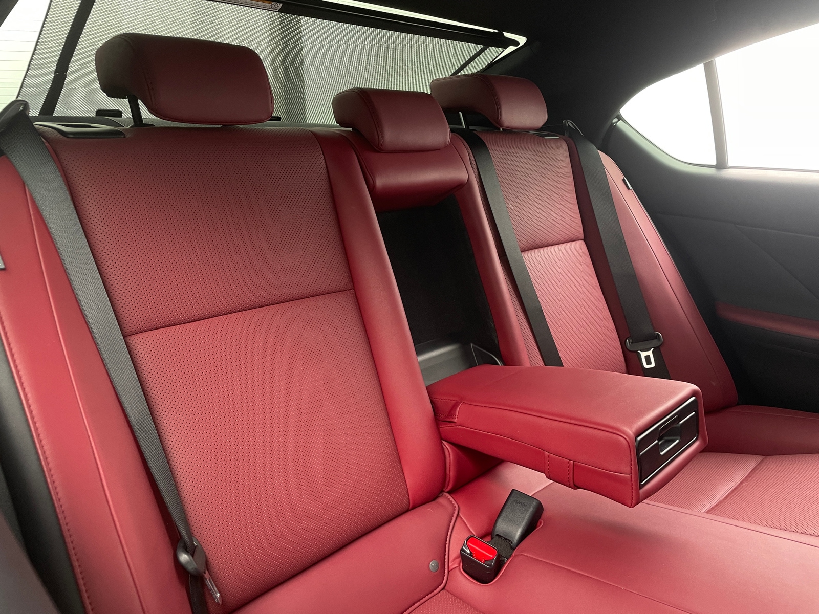 Thumbnail: 2022 Lexus IS - 5