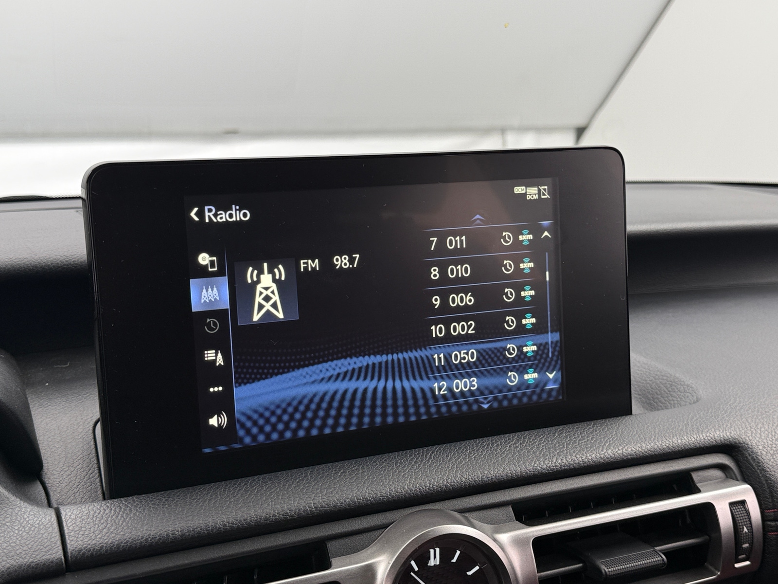 Thumbnail: 2022 Lexus IS - 3