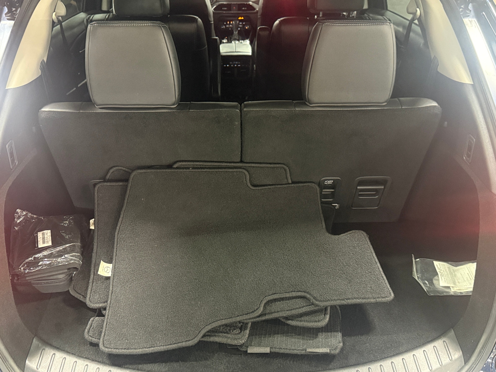 Thumbnail: 2023 Mazda CX-9 - 6