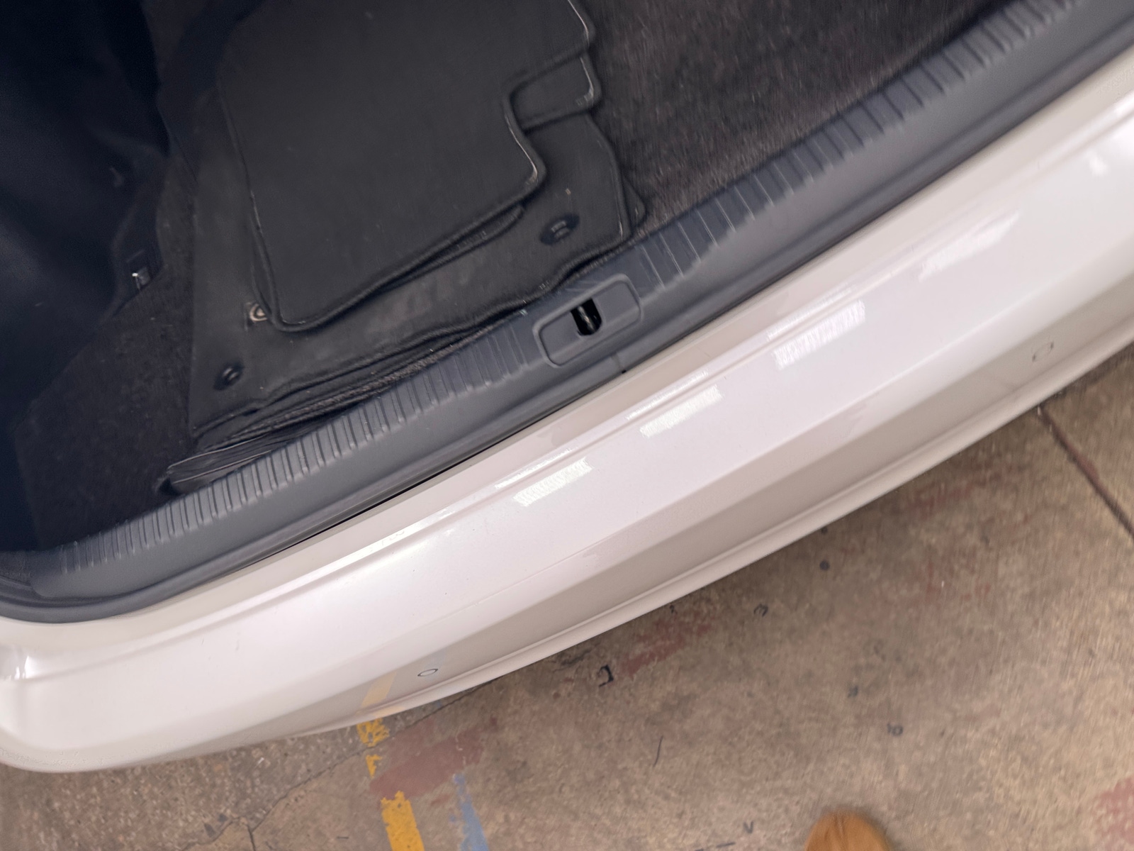 Thumbnail: 2017 Lexus IS - 6