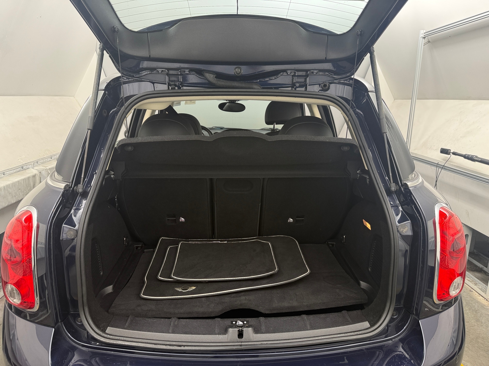 Thumbnail: 2014 MINI Cooper Countryman - 6