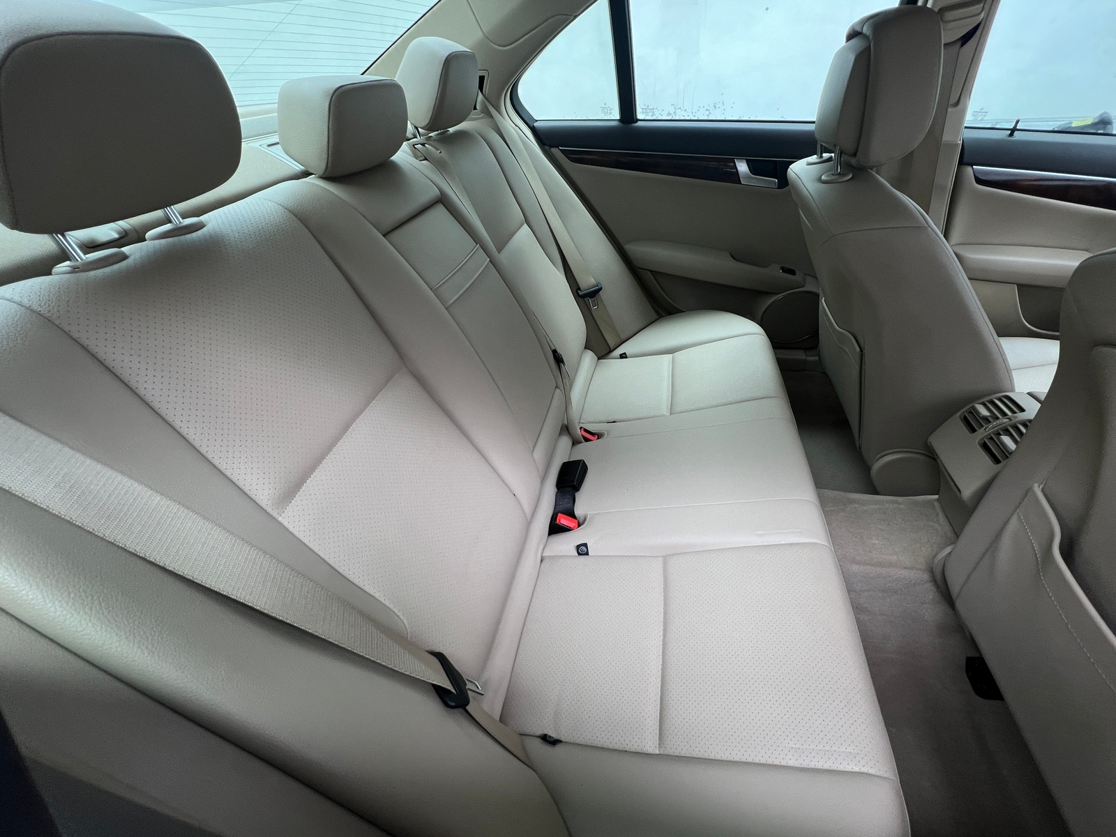 Thumbnail: 2013 Mercedes-Benz C-Class - 5