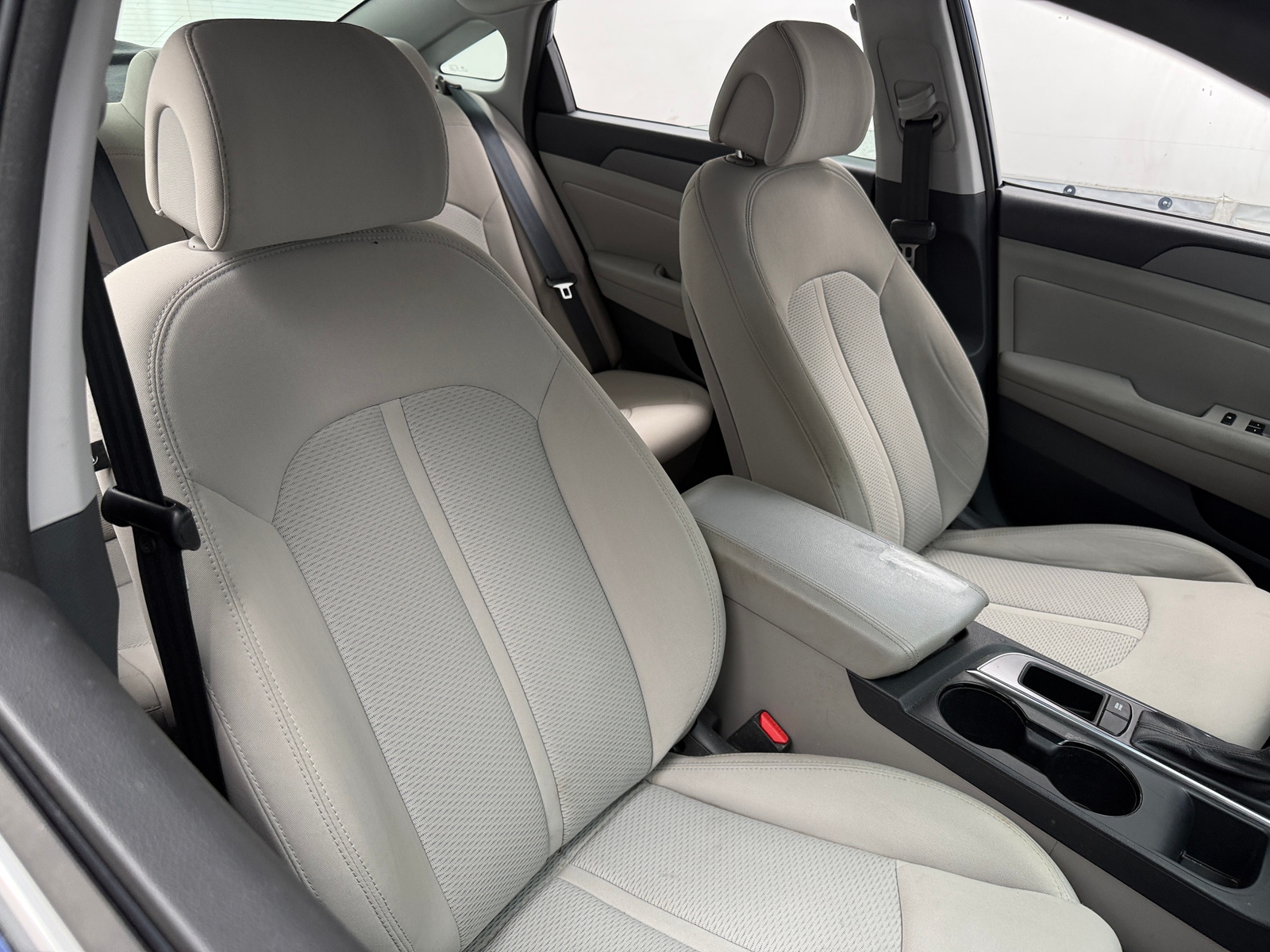 Thumbnail: 2015 Hyundai Sonata - 2