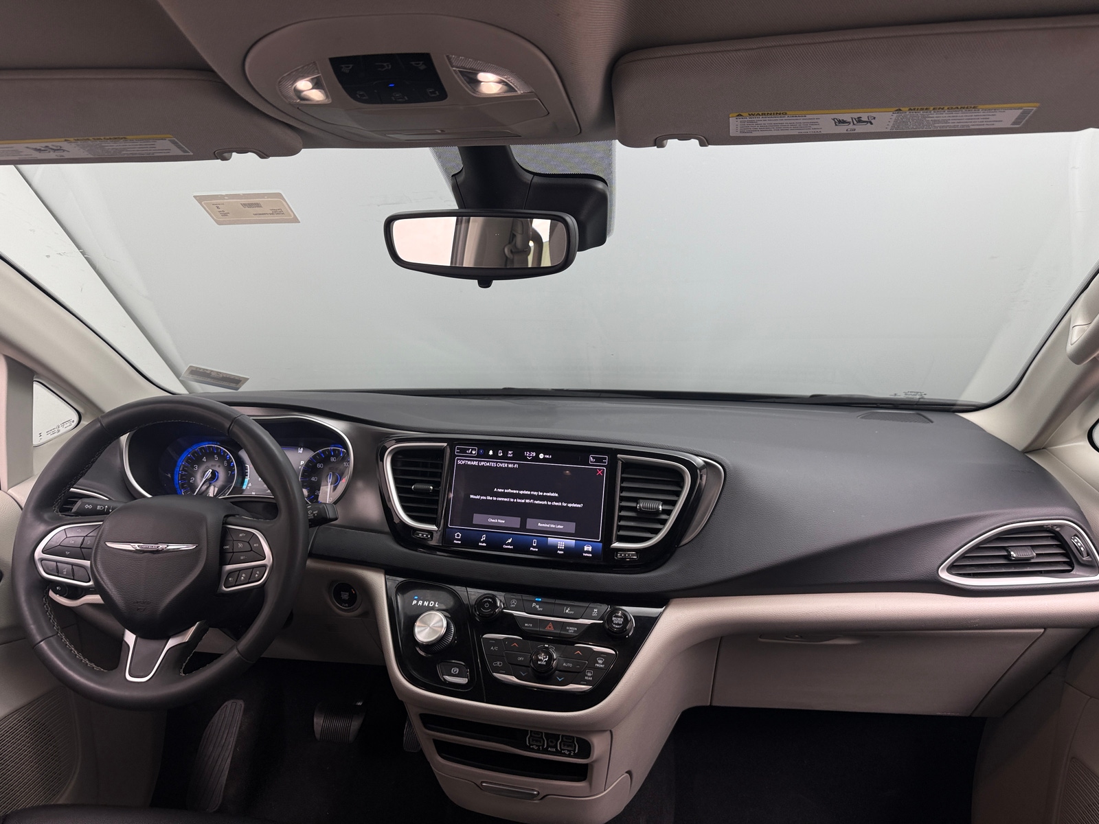 Thumbnail: 2023 Chrysler Pacifica - 2