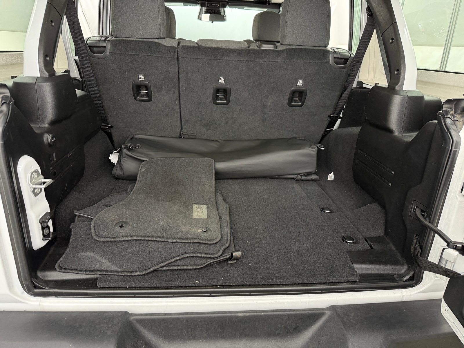 Thumbnail: 2025 Jeep Wrangler - 7