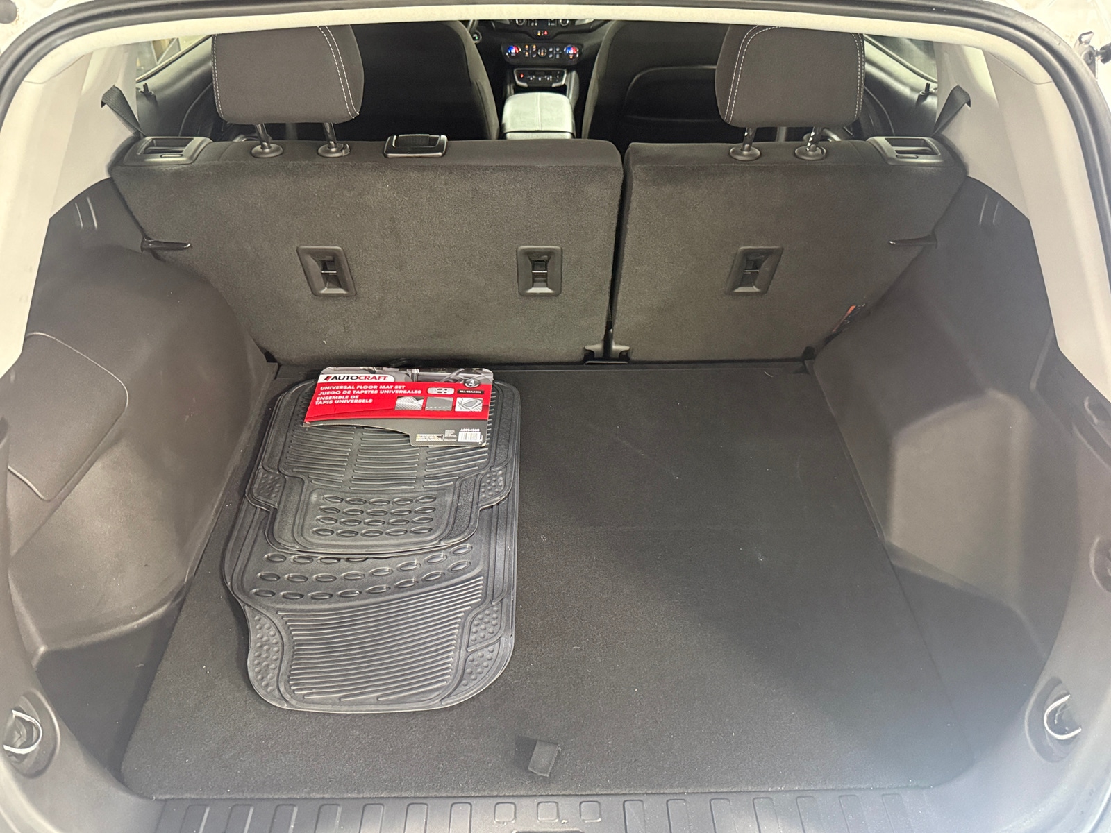 Thumbnail: 2022 GMC Terrain - 7