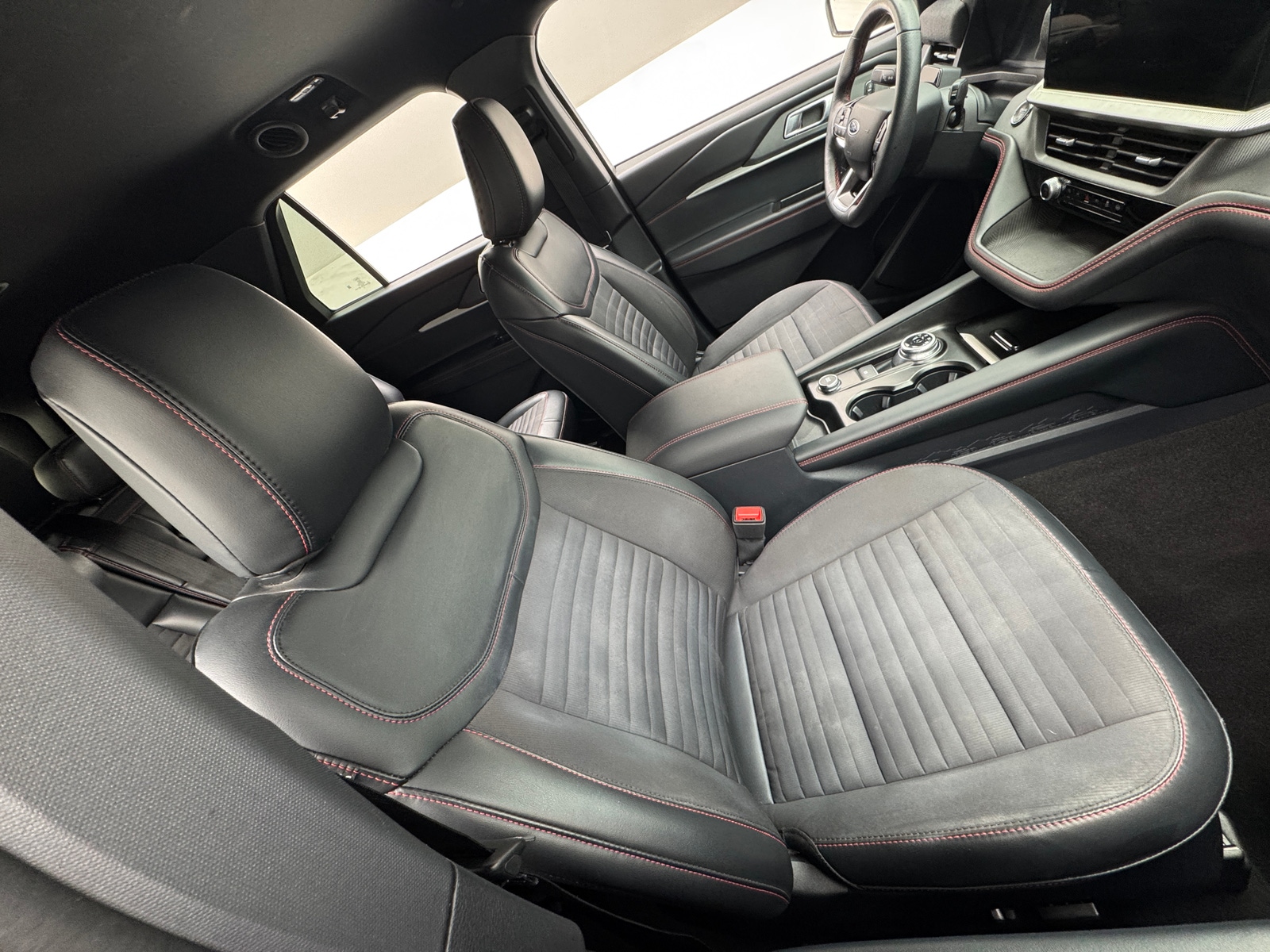 Thumbnail: 2025 Ford Explorer - 2