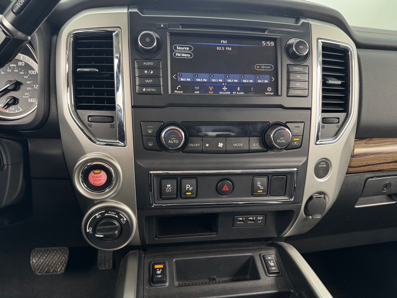 Thumbnail: 2019 Nissan Titan - 3