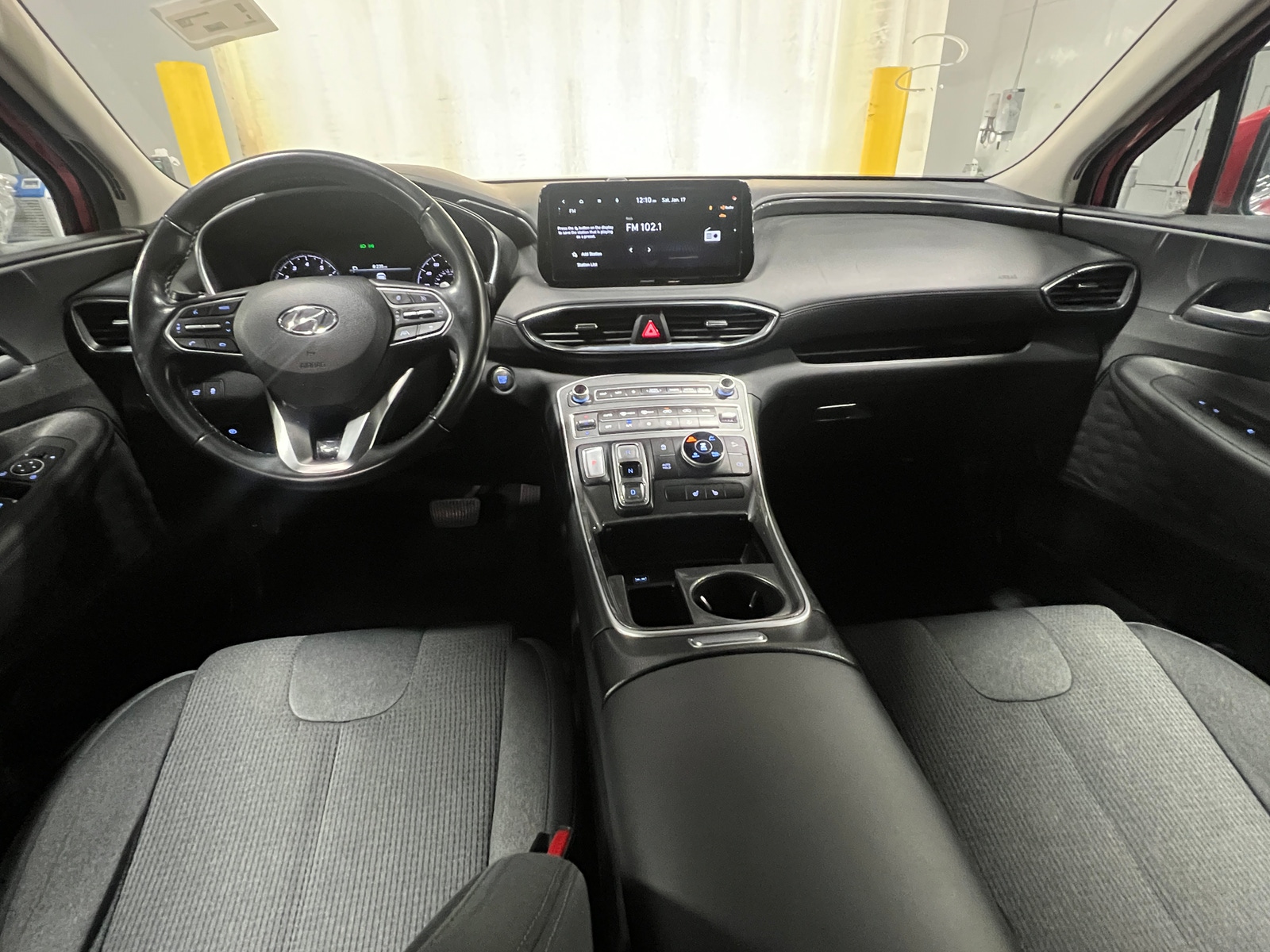 Thumbnail: 2023 Hyundai Santa Fe - 3