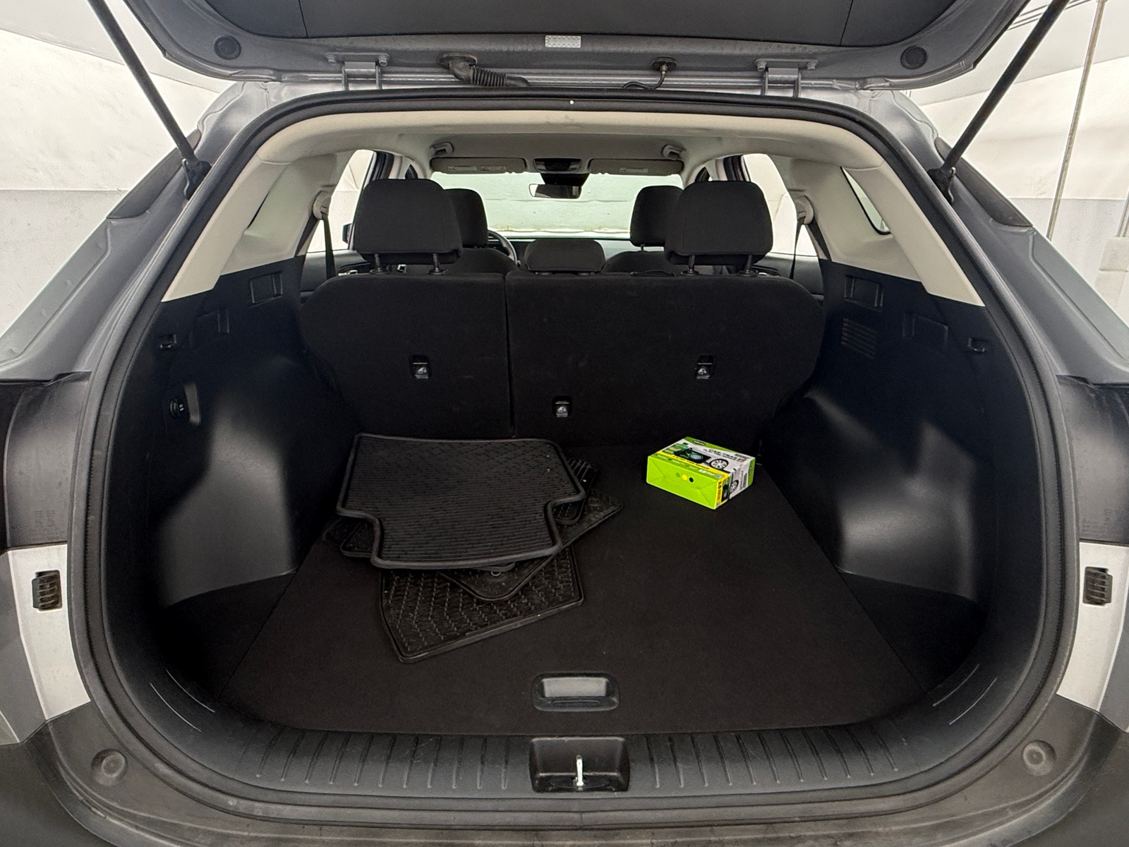 Thumbnail: 2024 Kia Sportage - 7