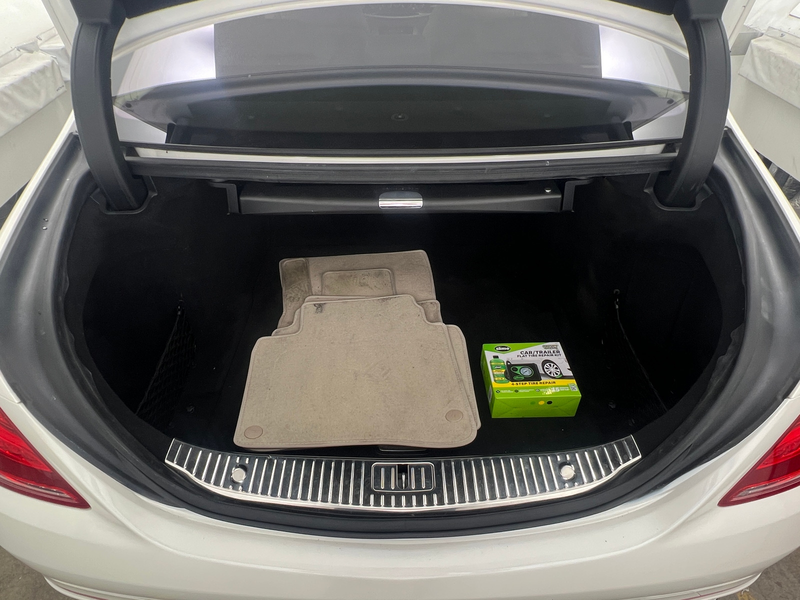 Thumbnail: 2015 Mercedes-Benz S-Class - 6