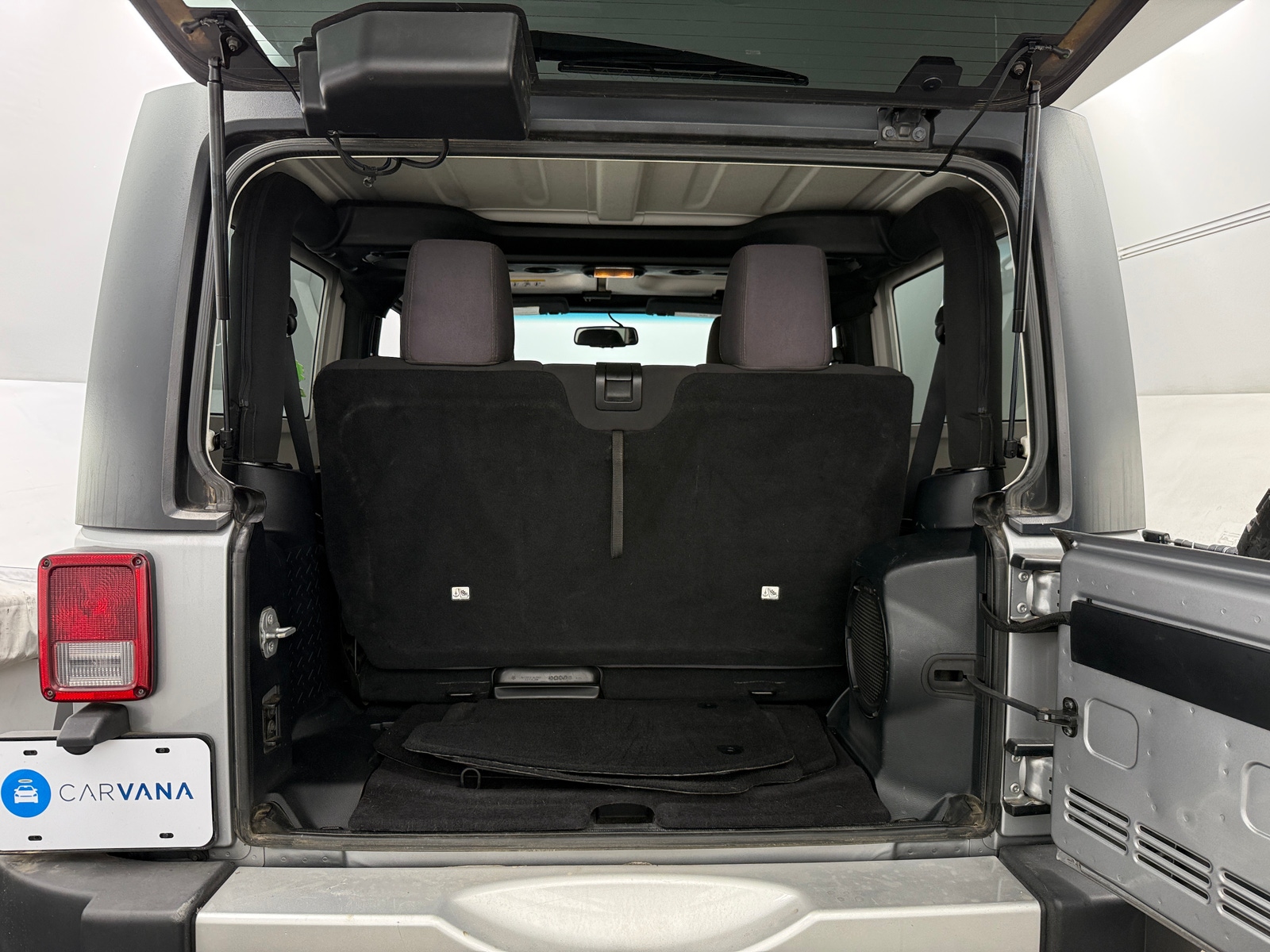 Thumbnail: 2014 Jeep Wrangler - 7