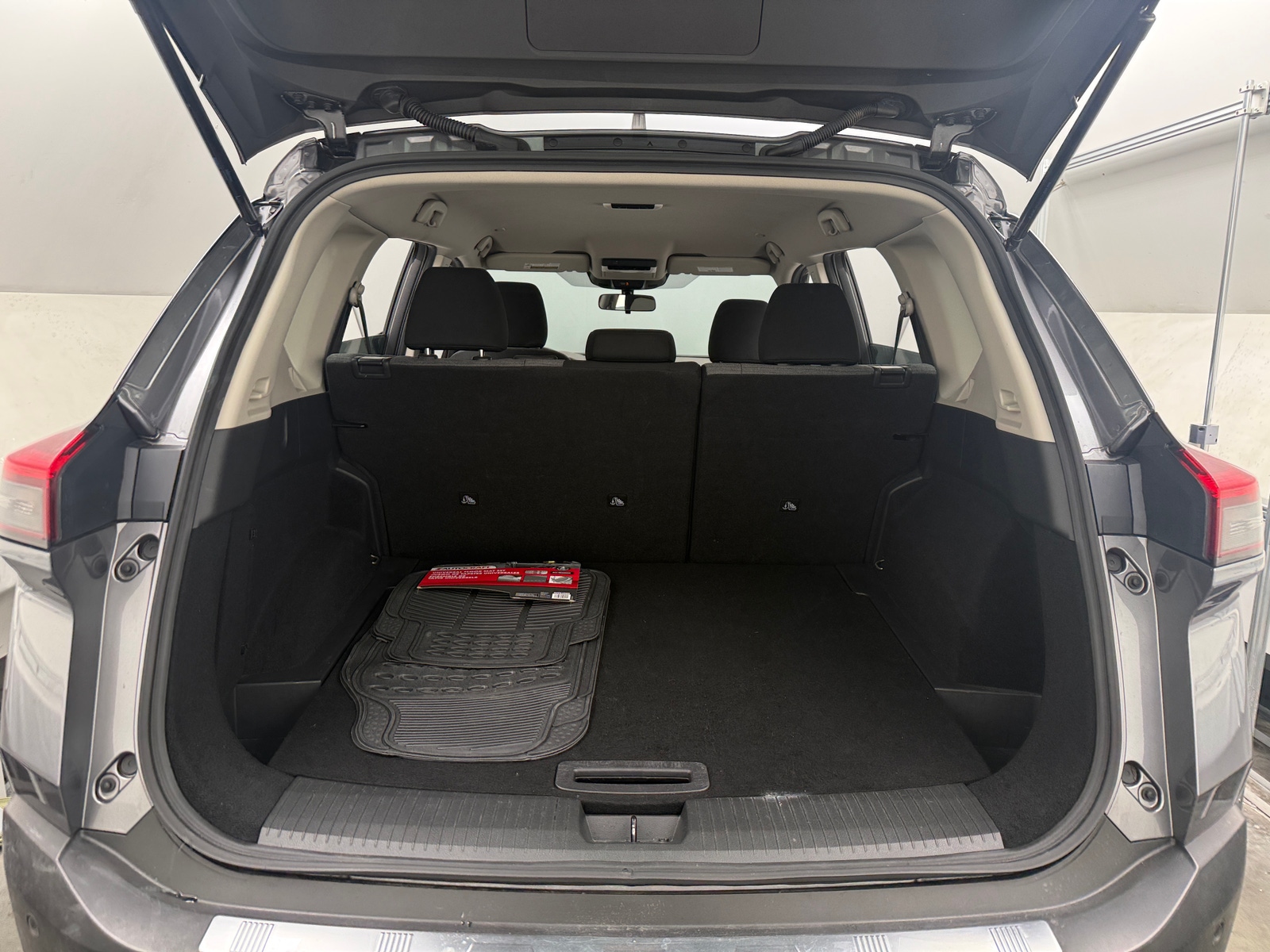 Thumbnail: 2023 Nissan Rogue - 7