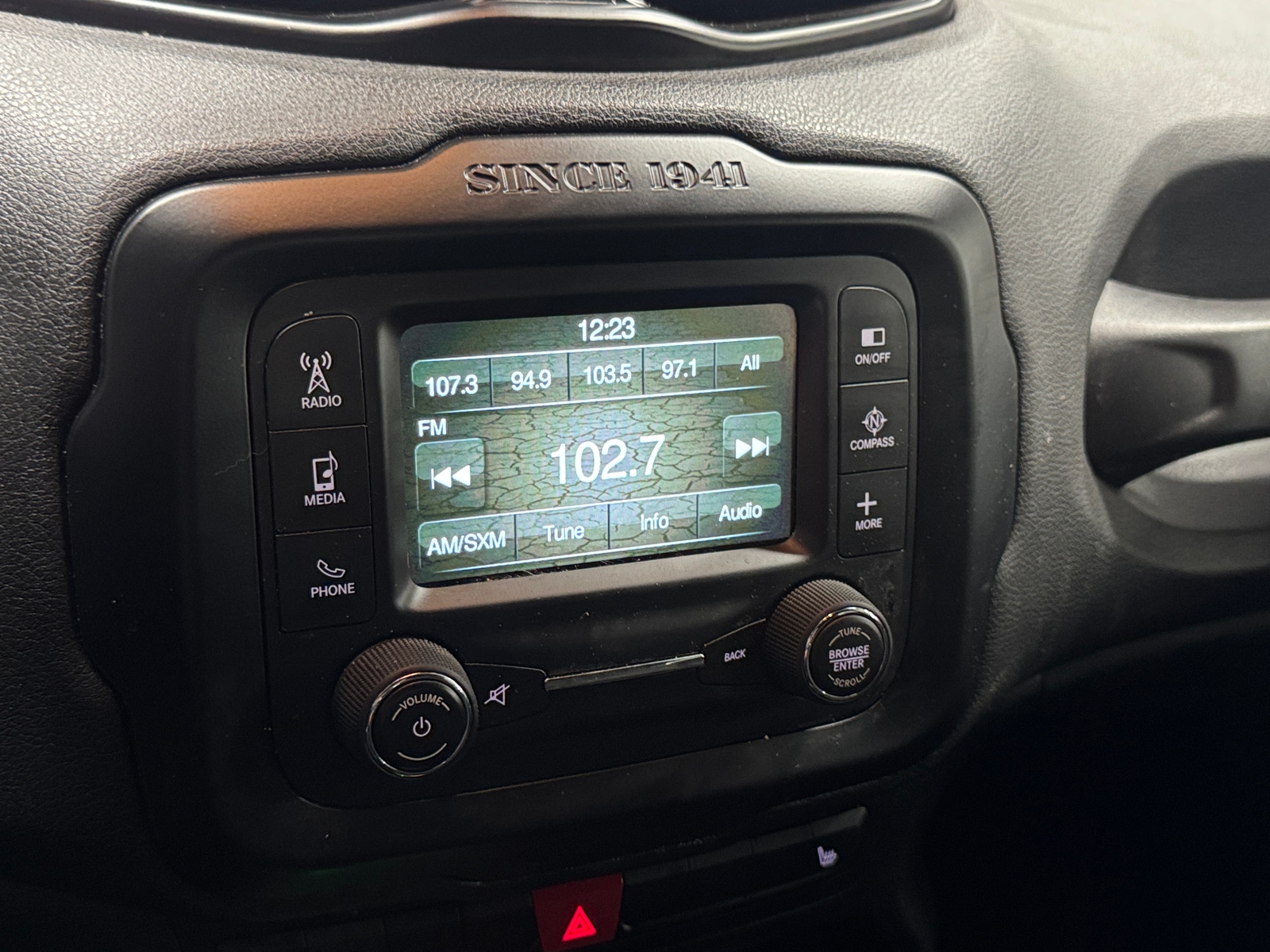 Thumbnail: 2015 Jeep Renegade - 4