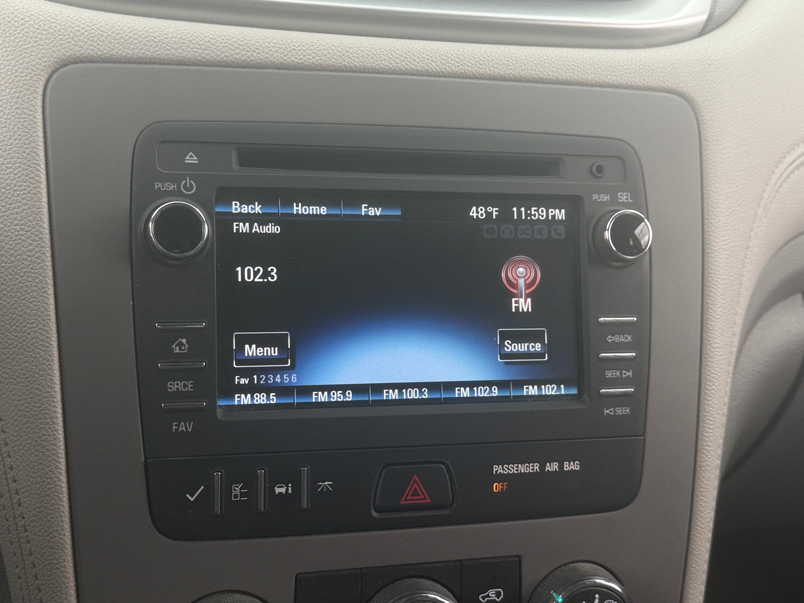 Thumbnail: 2017 Chevrolet Traverse - 4