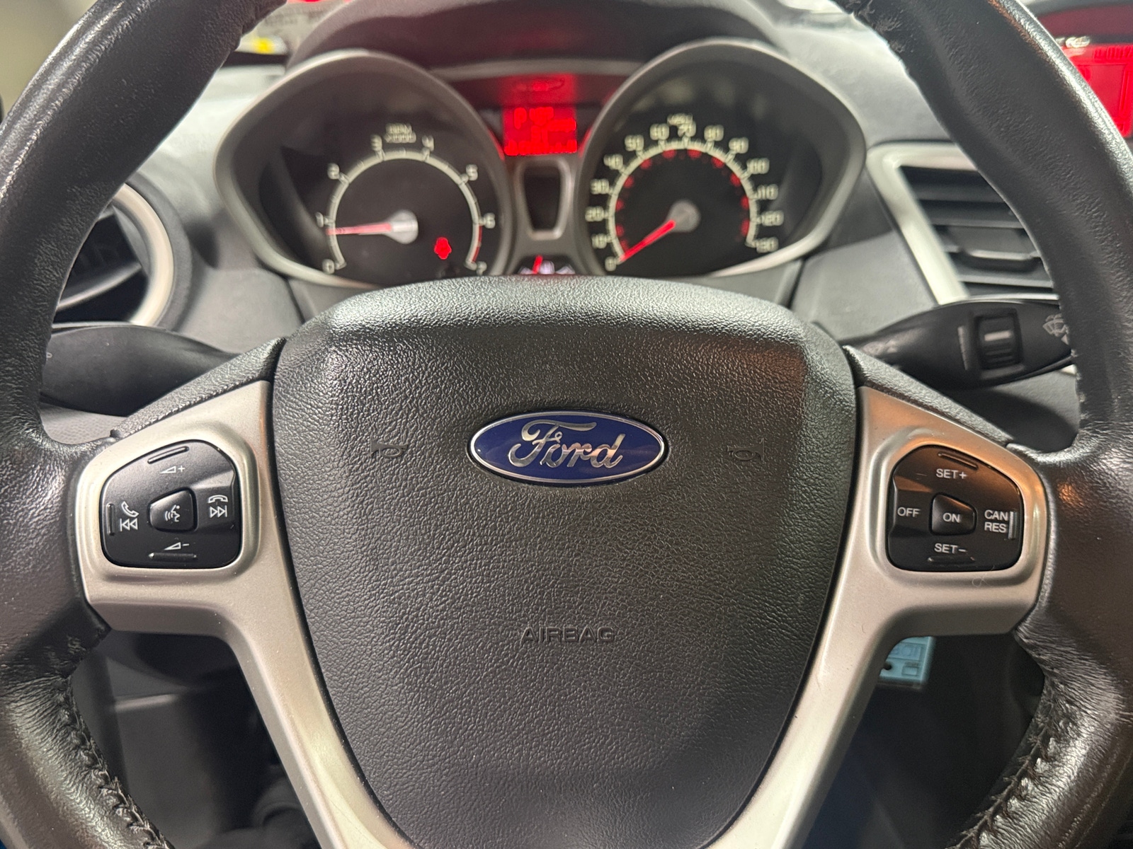 Thumbnail: 2013 Ford Fiesta - 5