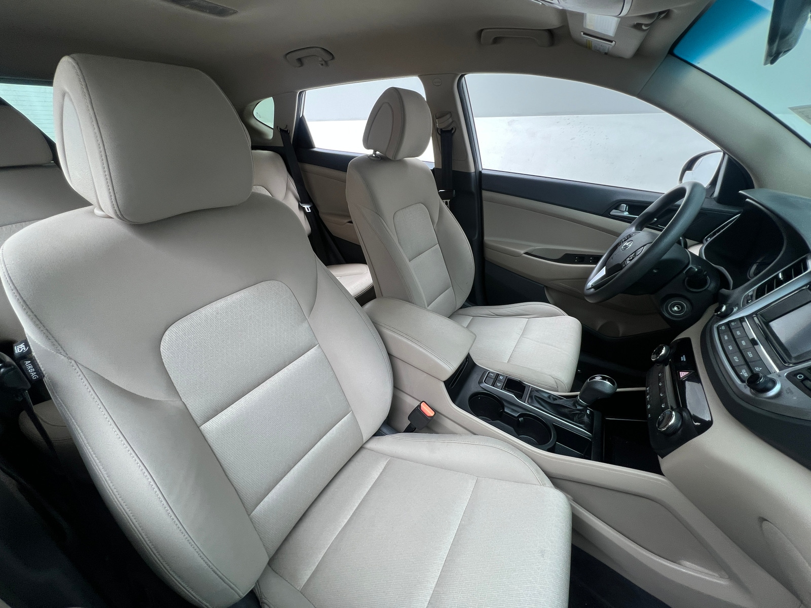 Thumbnail: 2016 Hyundai Tucson - 2