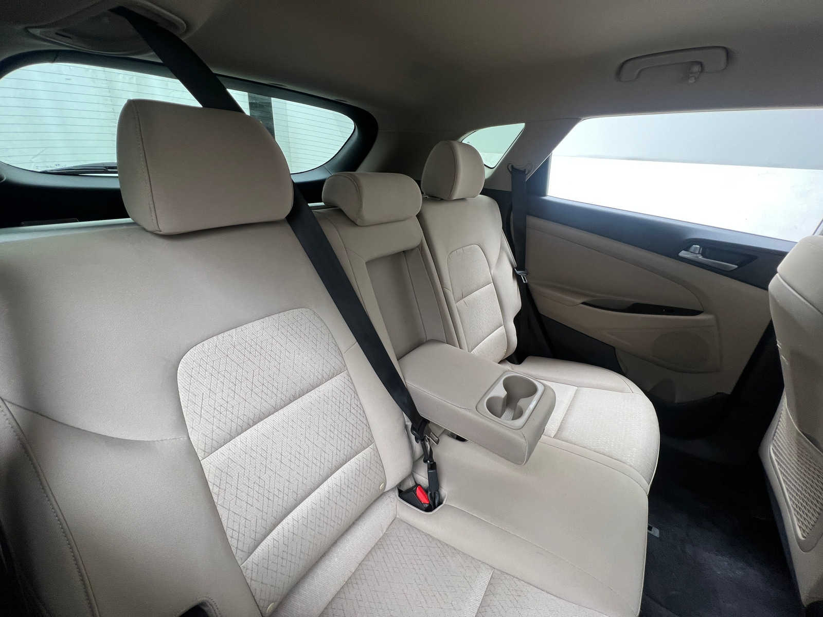 Thumbnail: 2016 Hyundai Tucson - 6